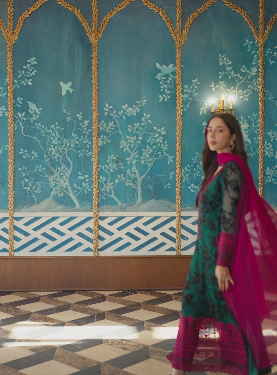 Emerald Green Embroidered Chiffon Salwar Kameez (3-Piece) - Image 7