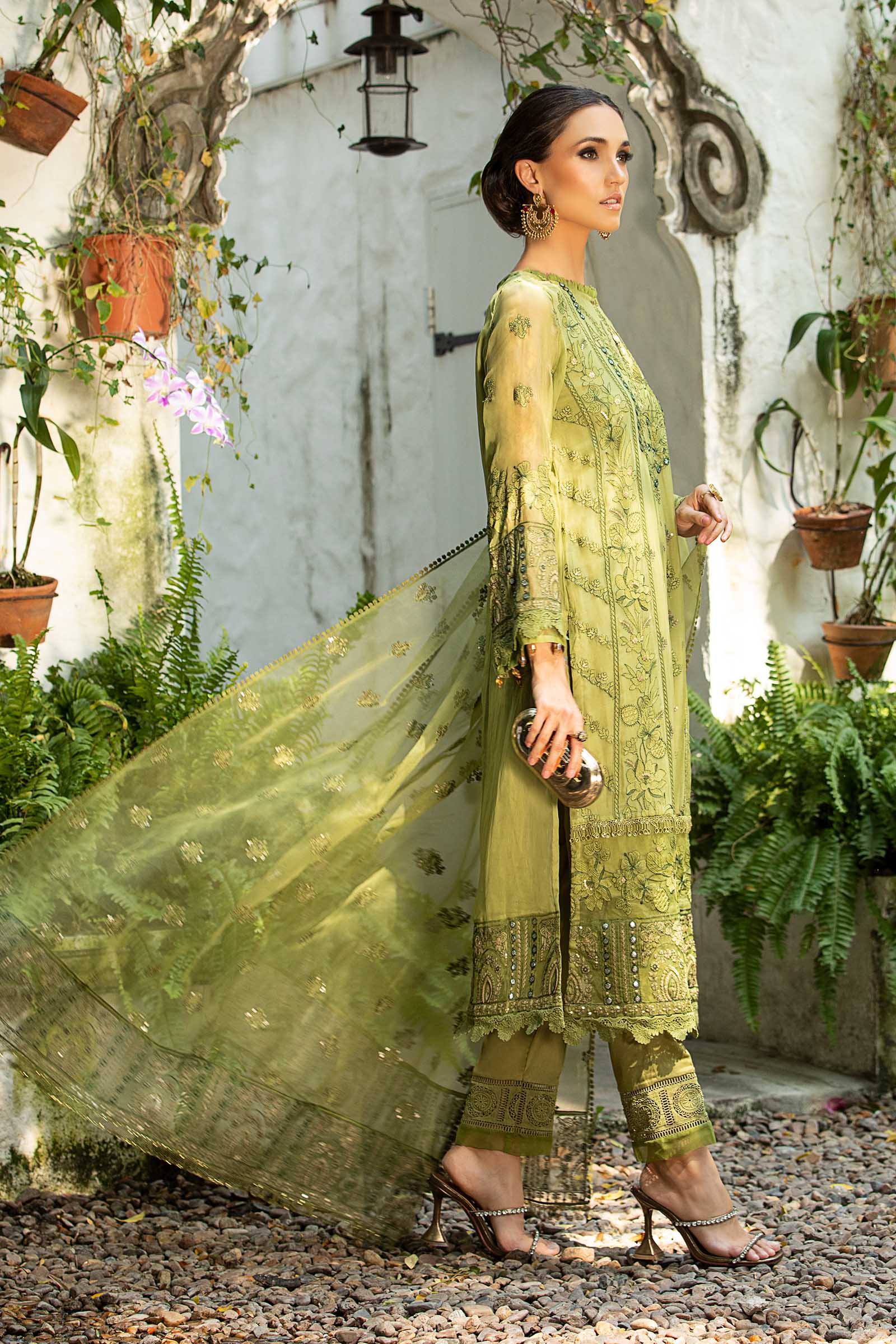 Green Embroidered Chiffon & Organza 3-Piece Suit - Image 5