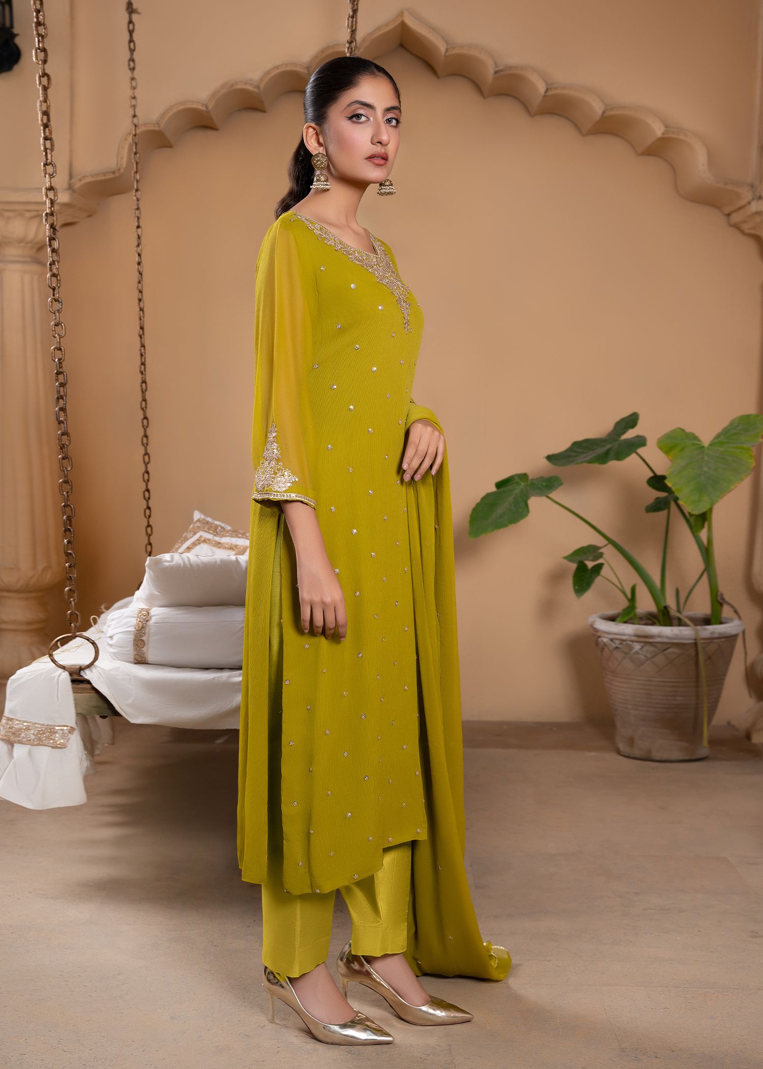 Pakistani Green Sequin Embroidered Chiffon Kurta Set (3-Piece) - Image 5