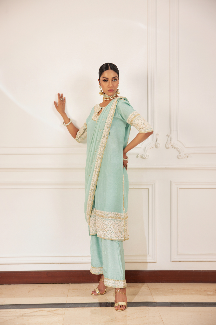 Mint Green Embroidered Chiffon & Silk Kurta Set (3-Piece) - Image 4
