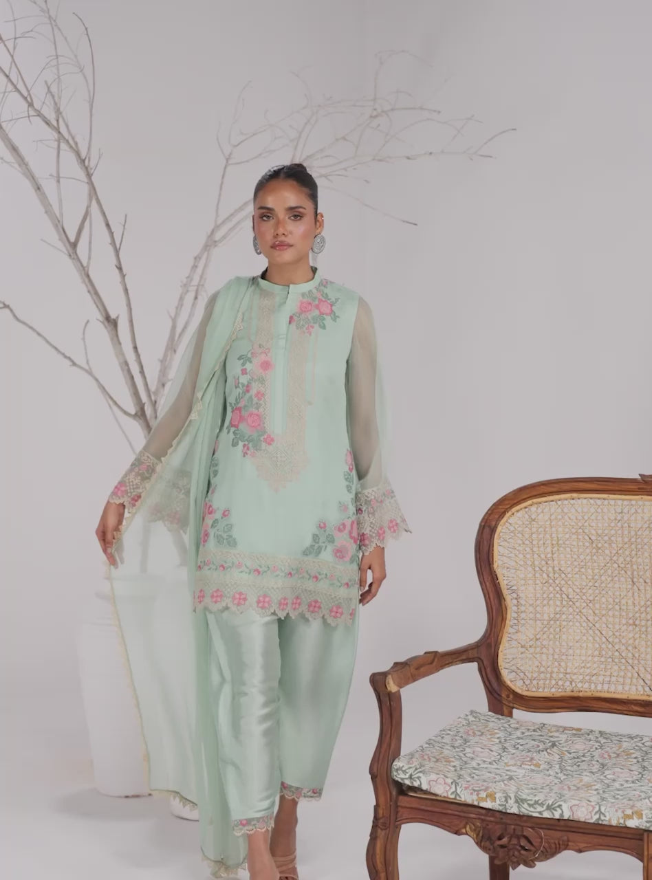Pakistani Mint Green Embroidered Chiffon Salwar Kameez (3-Piece) - Image 10