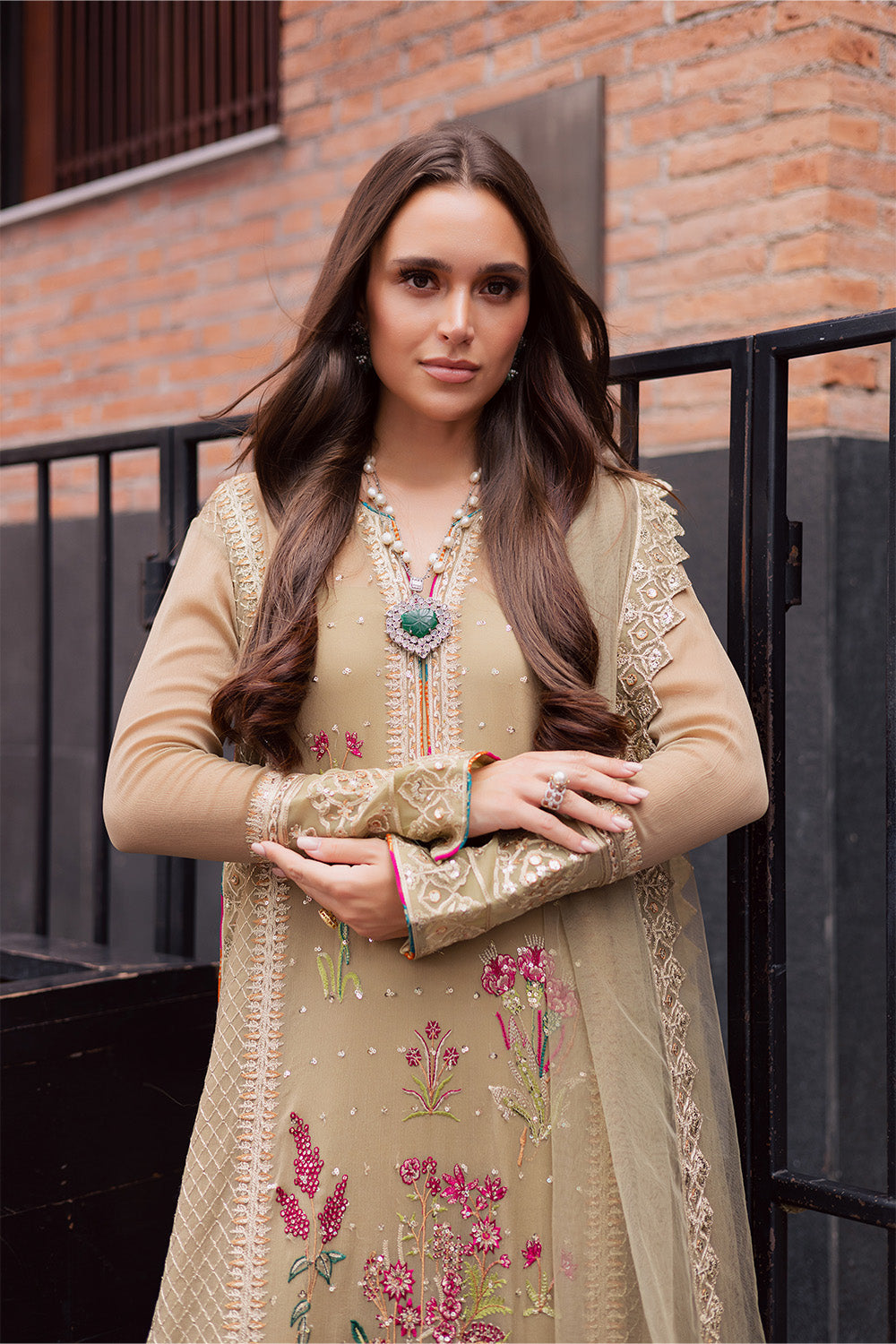 Mehndi Green Embroidered Chiffon & Organza Suit (3-Piece) - Image 4