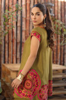 Pakistani Mehndi Green Aari Embroidered Cotton Salwar Kameez (2-Piece) - Image 7
