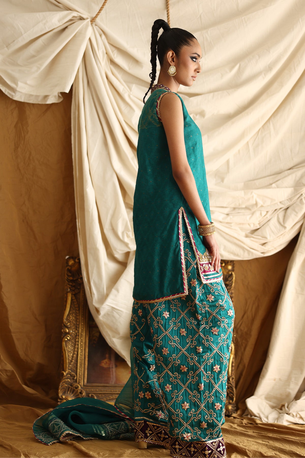 Emerald Embroidered Cotton Net Kurta Set (3-Piece) - Image 1