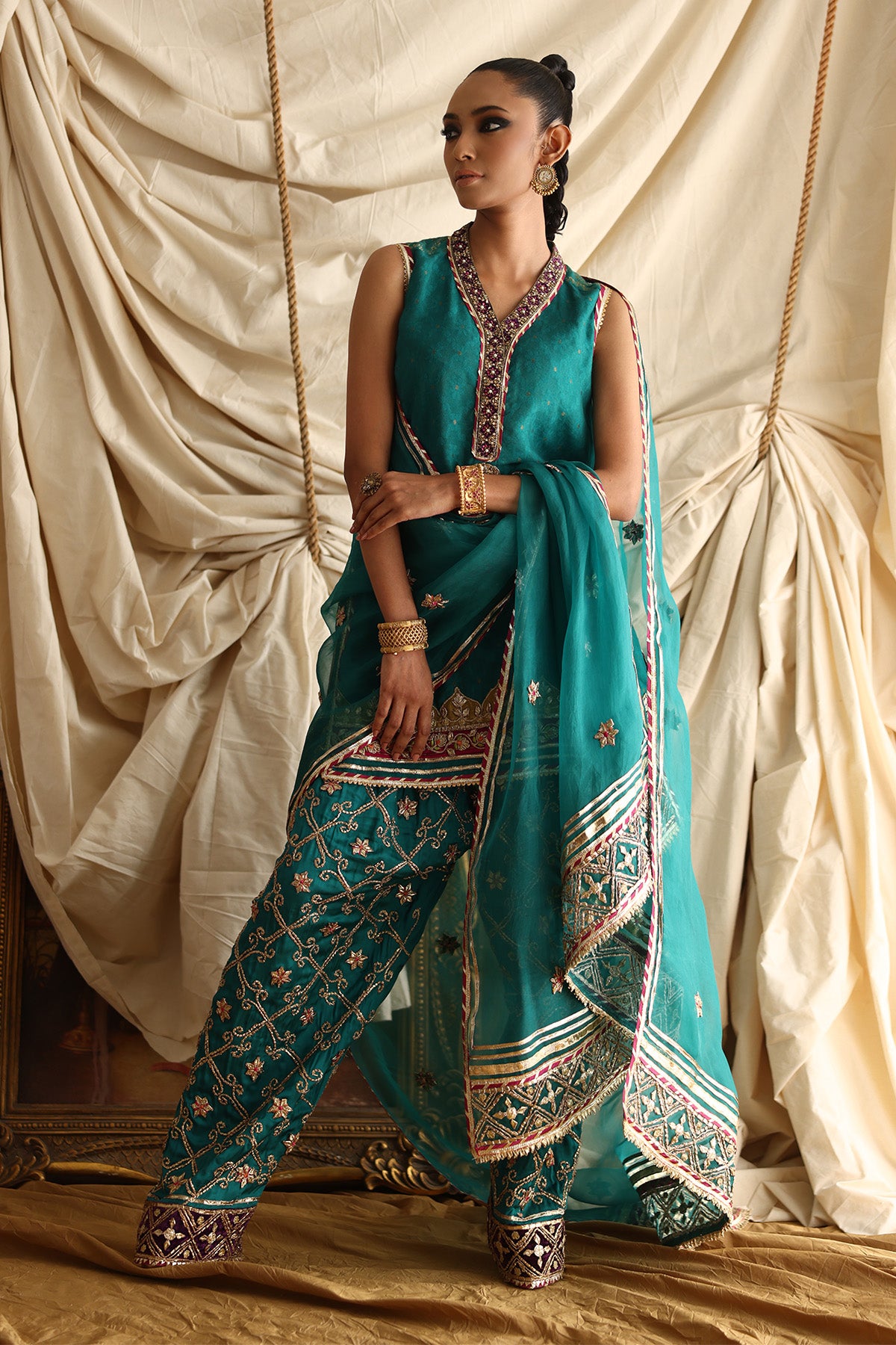 Emerald Embroidered Cotton Net Kurta Set (3-Piece) - Image 2