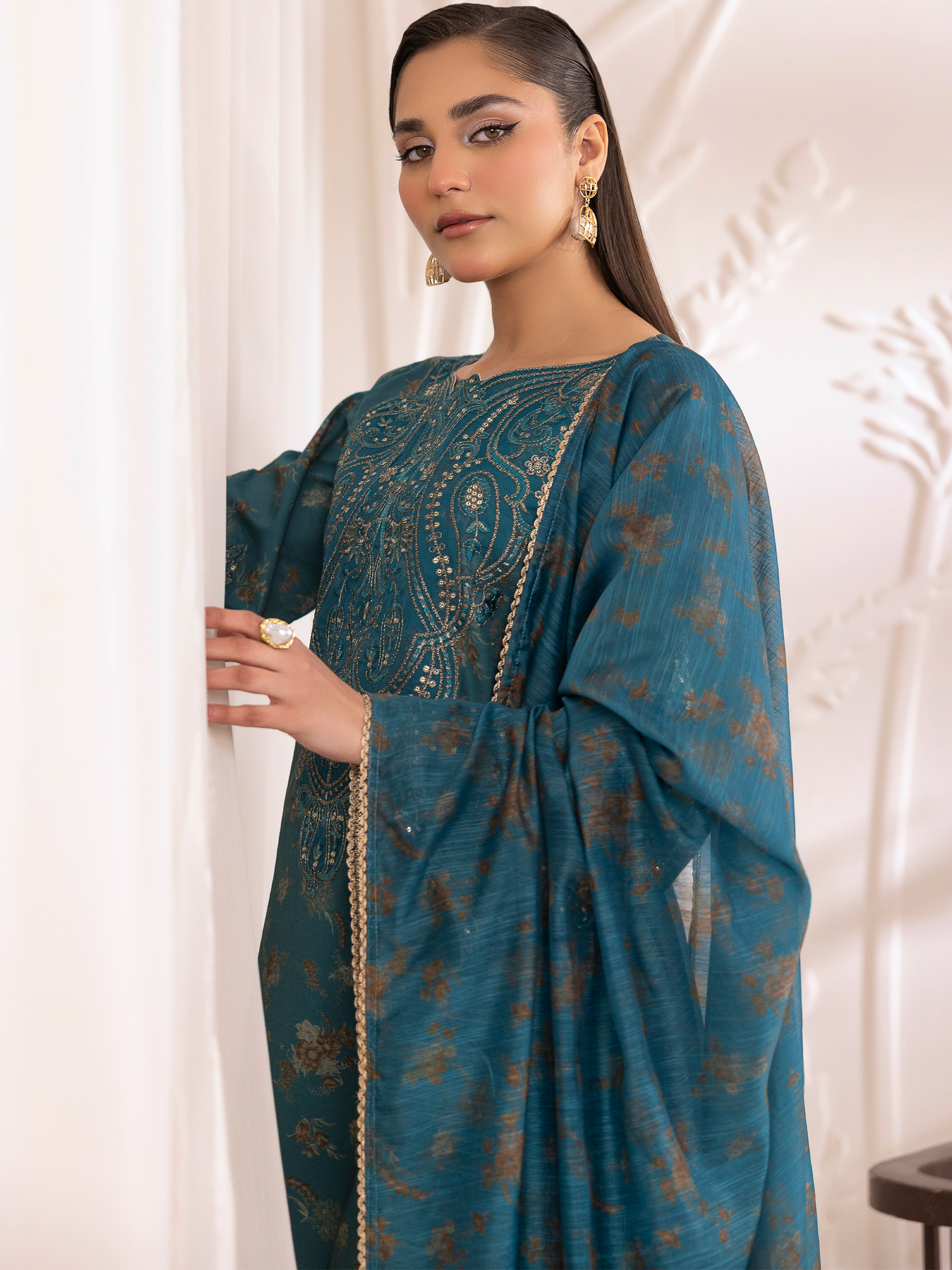 Pakistani Teal Embroidered Cotton Salwar Kameez (3-Piece) - Image 7