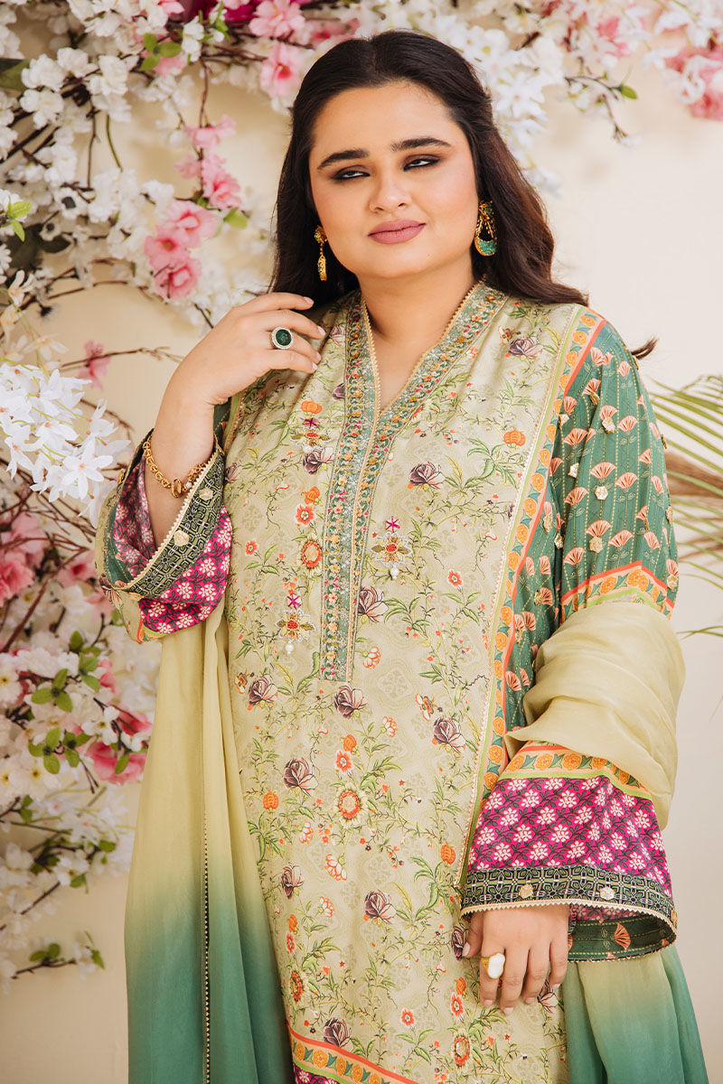 Pakistani Green Printed Pure Crepe Silk Salwar Kameez (3-Piece) - Image 6