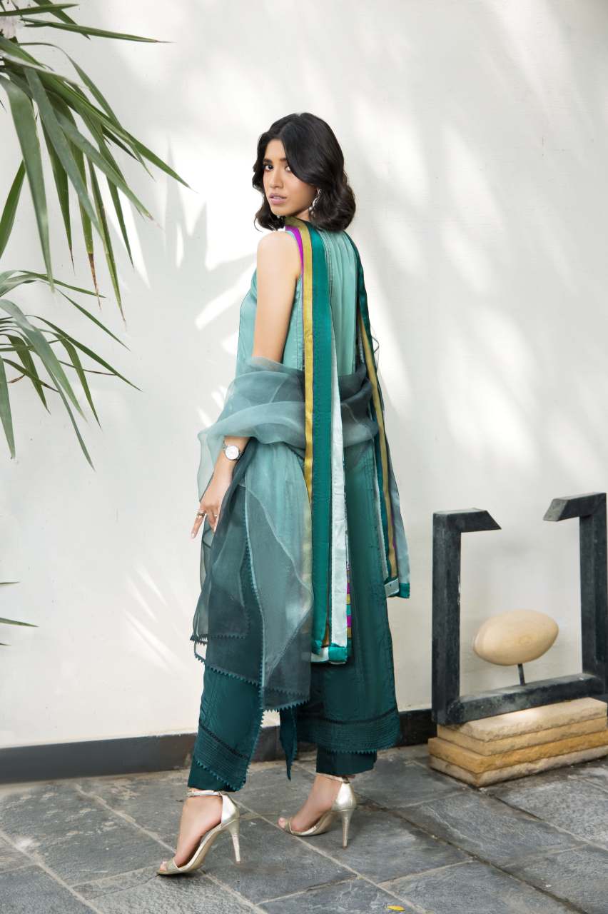 Green Ombre Embroidered Crepe Silk Salwar Kameez (3-Piece) - Image 6