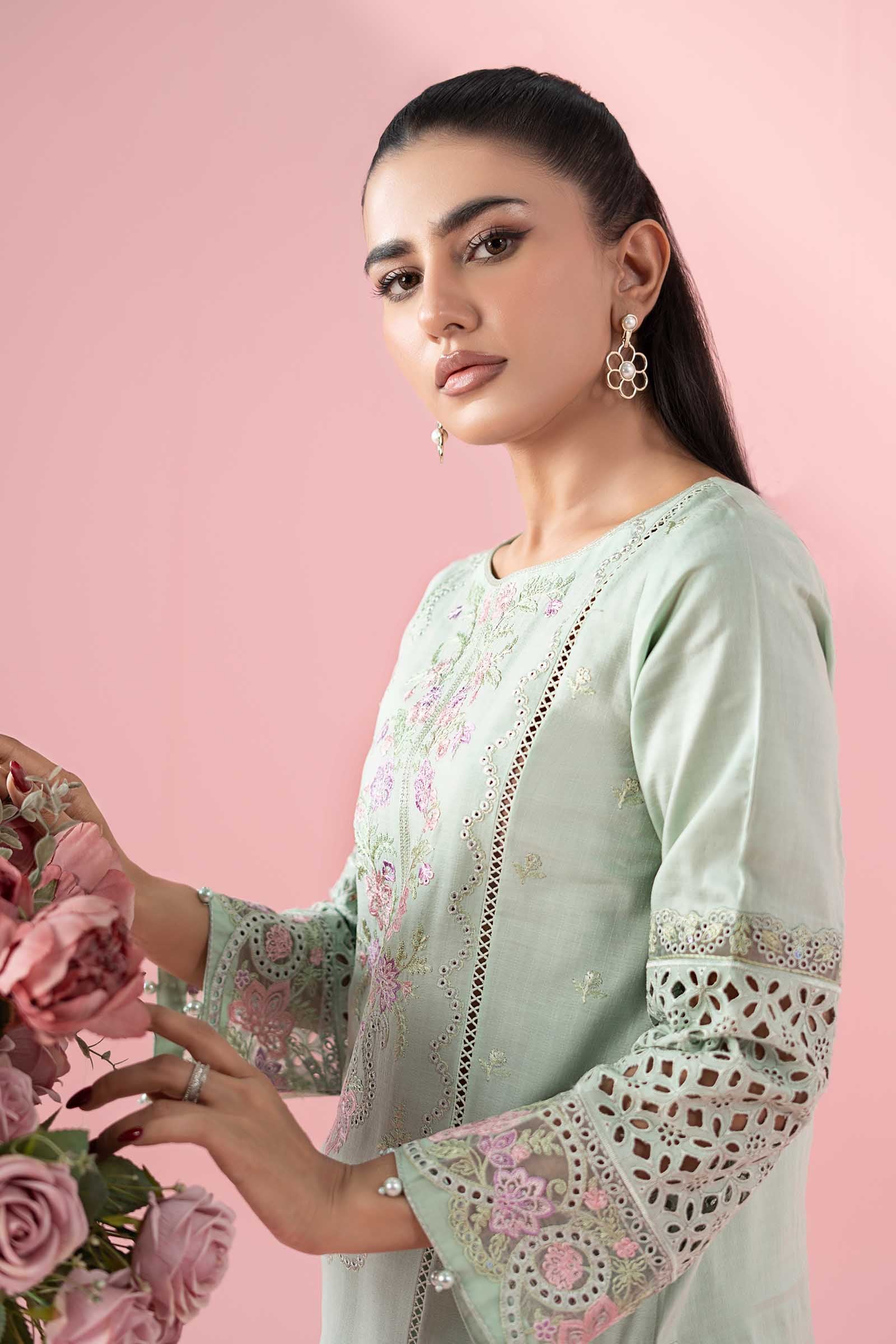 Pakistani Pastel Green Embroidered Dobby Salwar Kameez (3-Piece) - Image 3
