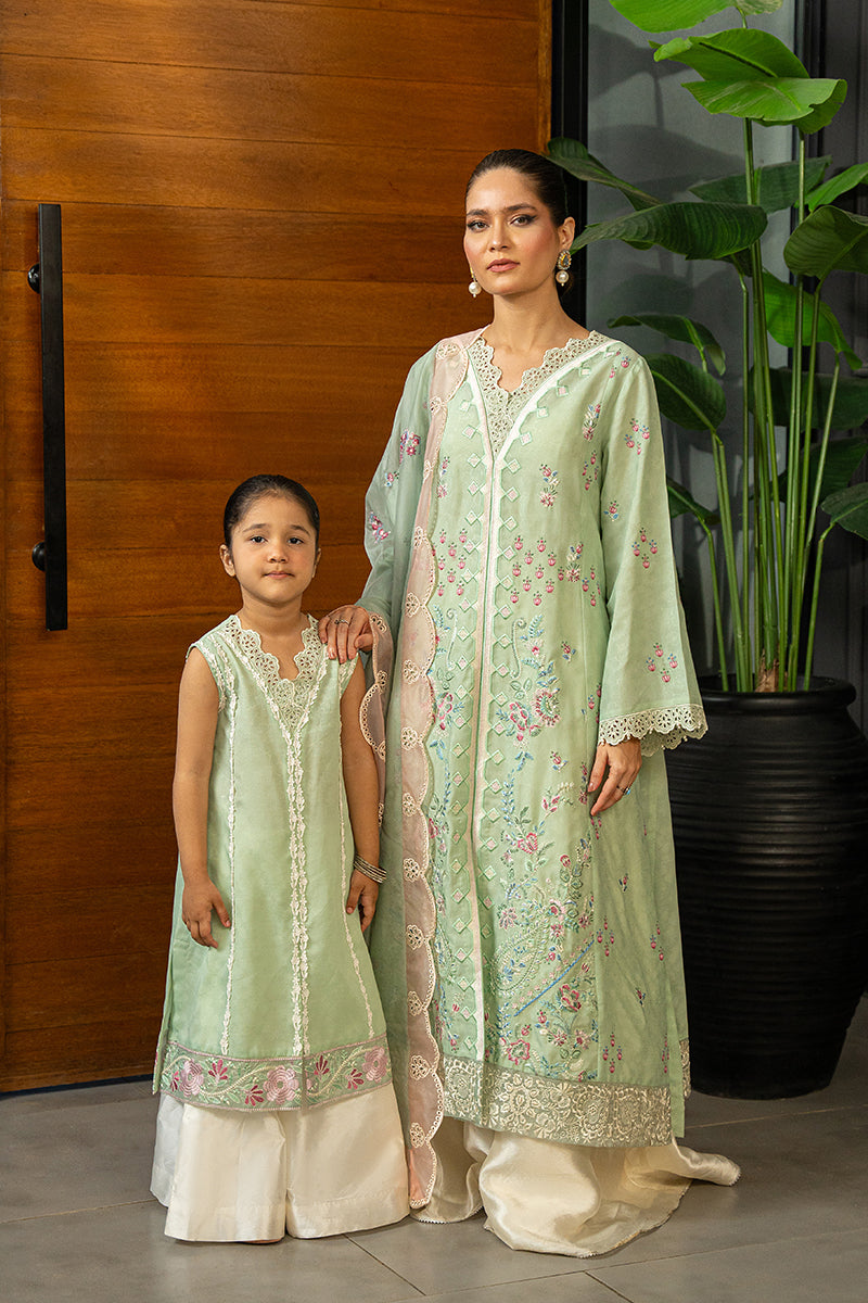 Pakistani Mint Green Embroidered Embossed Kurta Set (3-Piece) - Image 2