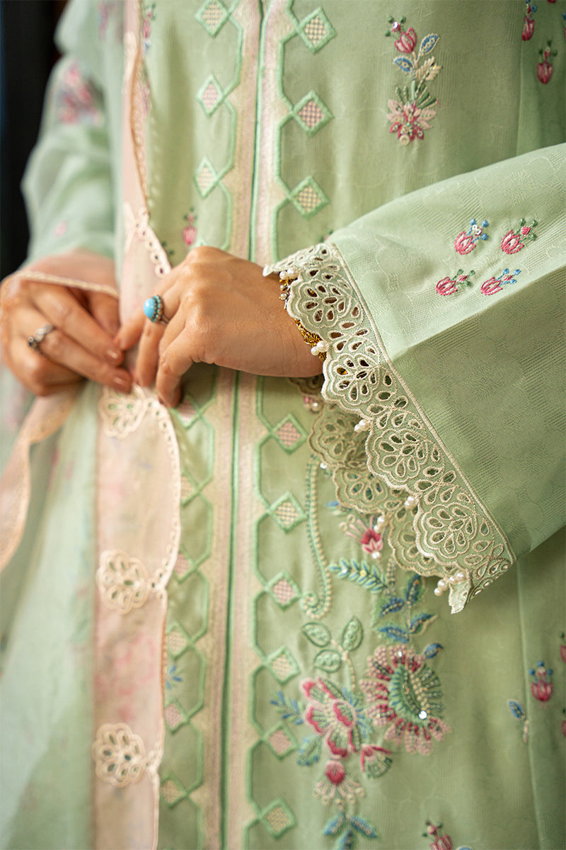 Pakistani Mint Green Embroidered Embossed Kurta Set (3-Piece) - Image 4
