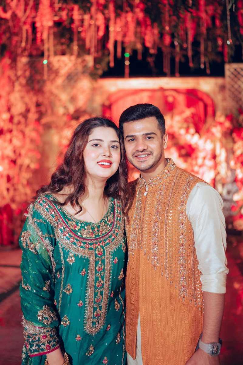 Emerald Green Embroidered Georgette Long Kameez (1-Pc) - Image 1