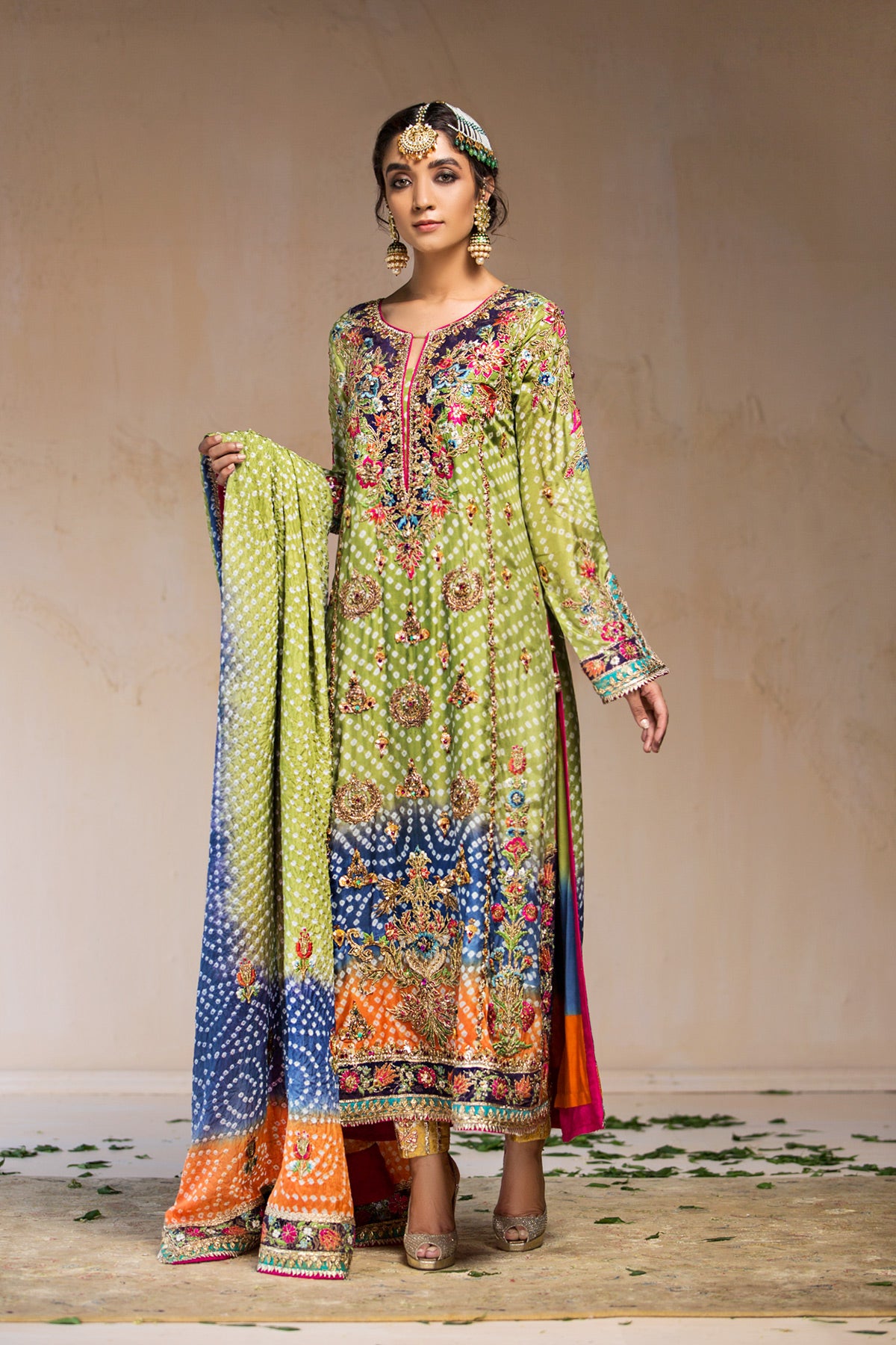 Pakistani Green Chunri-Dyed Embroidered 3-Piece Salwar Kameez - Image 1