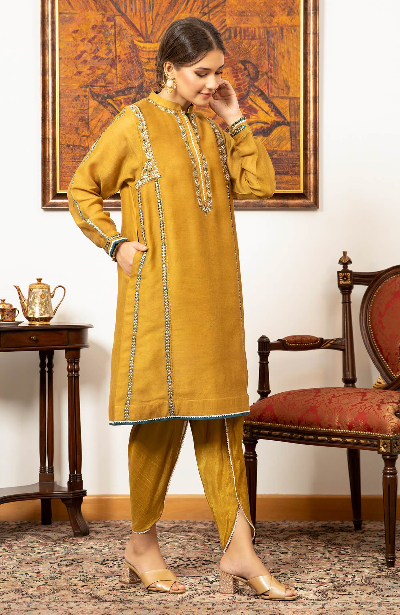 Pakistani Mehendi Green Embroidered Khaddi Net Kurta (2-Piece) - Image 2