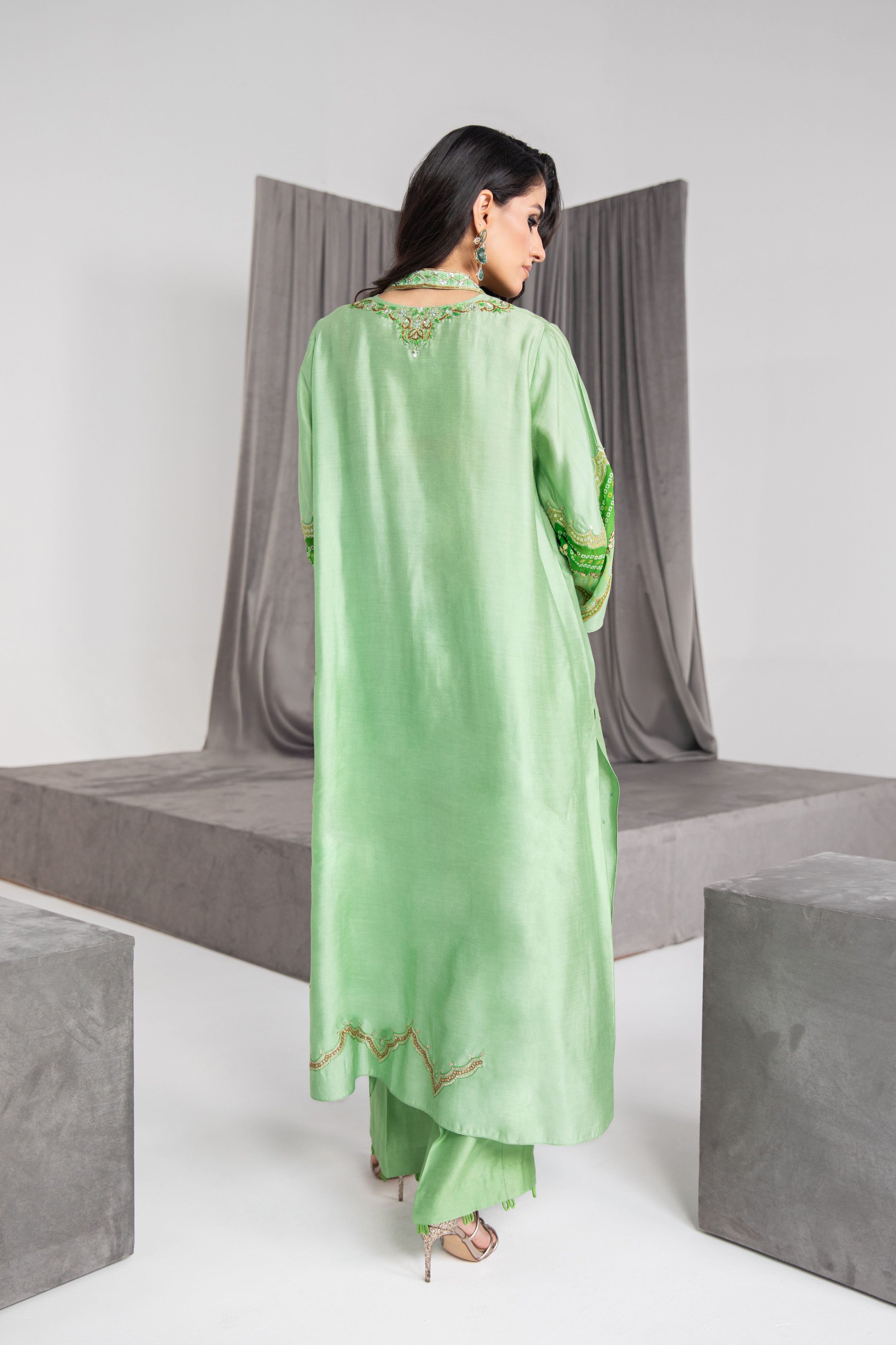 Pakistani Soft Green Embroidered Khadi Silk Tunic Set (2-Piece) - Image 4