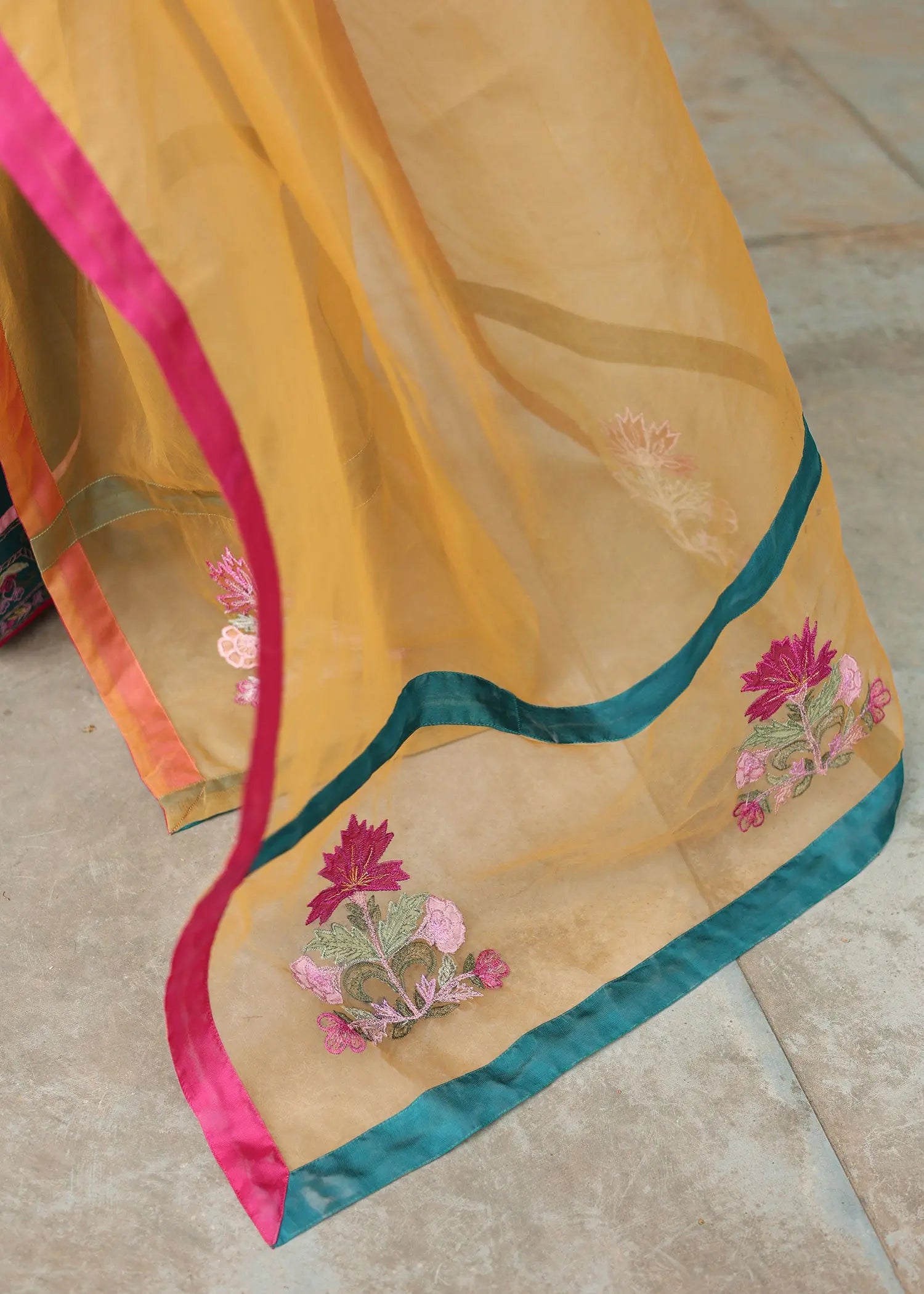 Emerald Green Embroidered Kora Cotton Salwar Kameez (3-Piece) - Image 9