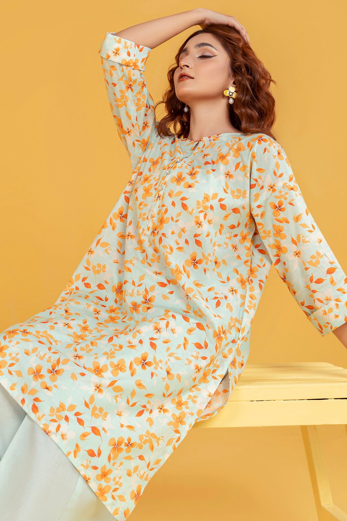 Pakistani Mint Green Digital Printed Lawn Kurta (2-Piece) - Image 3