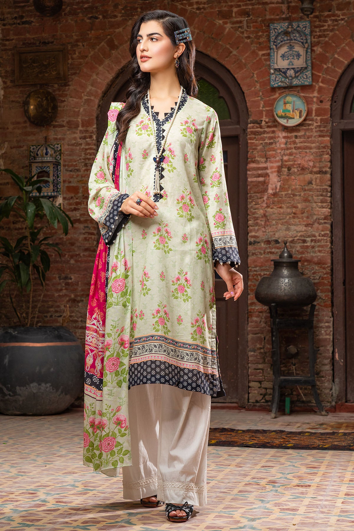 Pakistani Light Sage Digital Printed Lawn 3-Piece Suit - Image 1