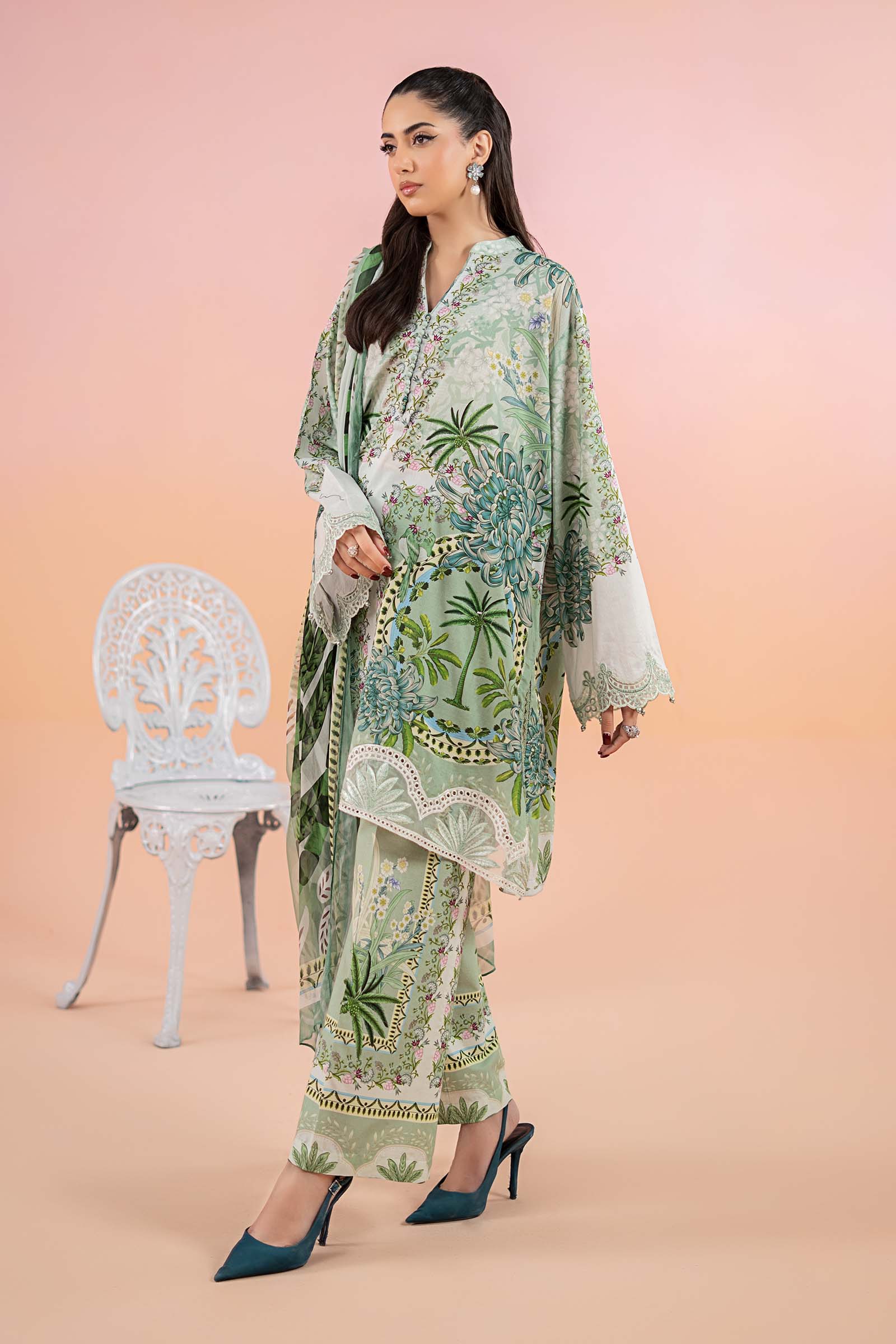 Pakistani Green Printed Lawn Salwar Kameez (3-Piece) - Image 5