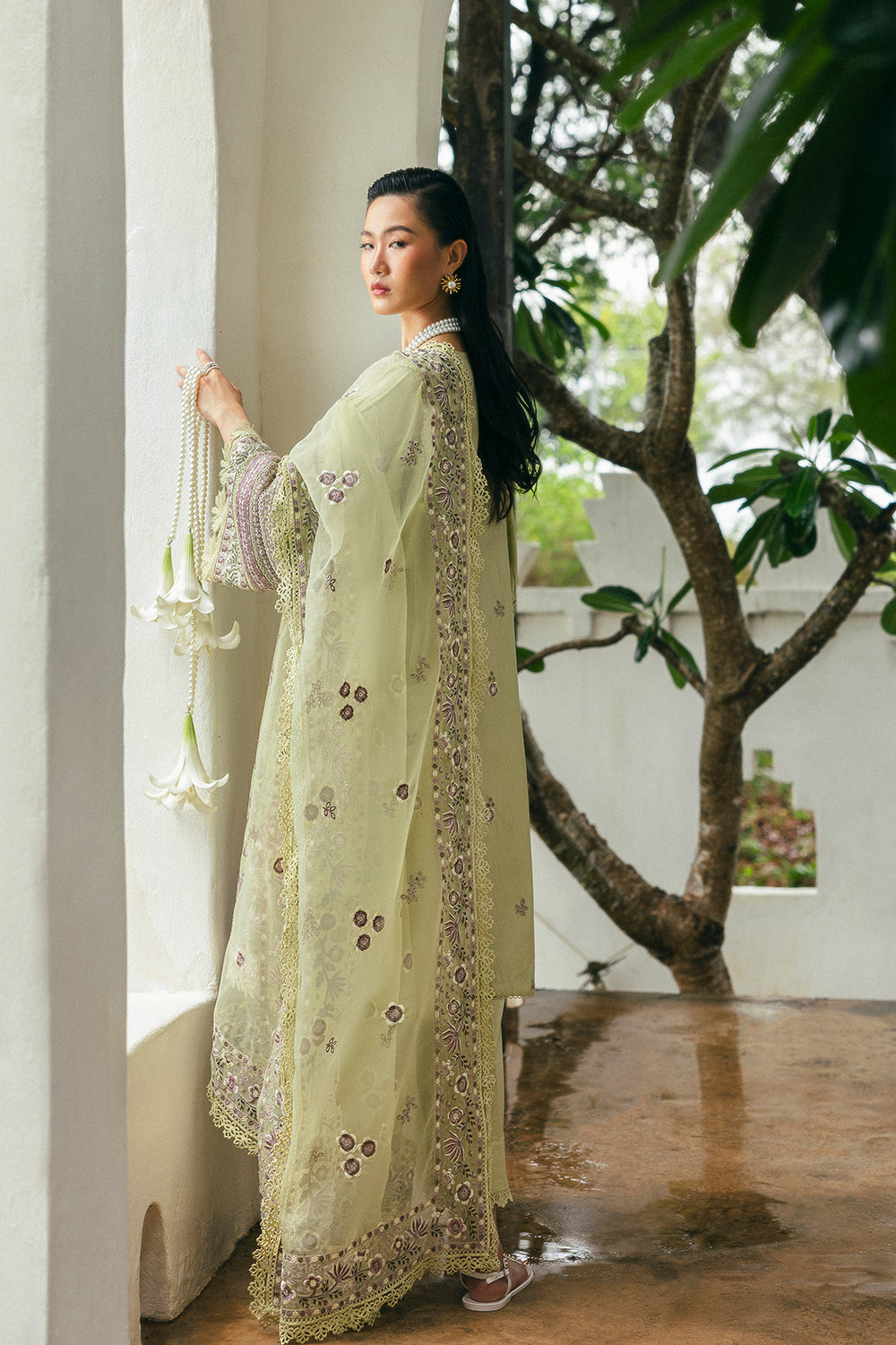 Pakistani Lime Green Embroidered Lawn & Organza Salwar Kameez (3-Piece) - Image 9