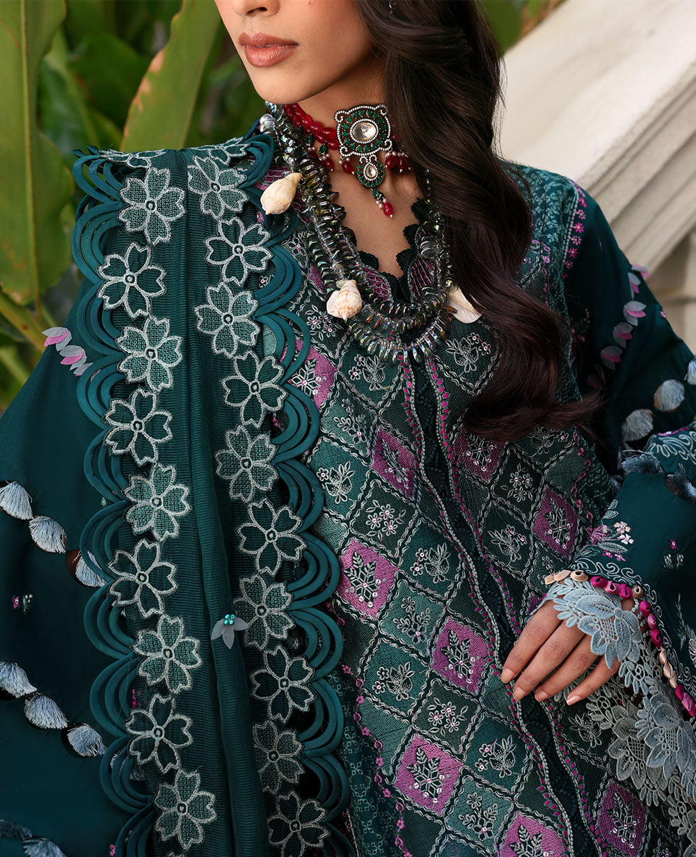 Pakistani Emerald Green Embroidered Lawn & Organza Suit (3-Piece) - Image 6