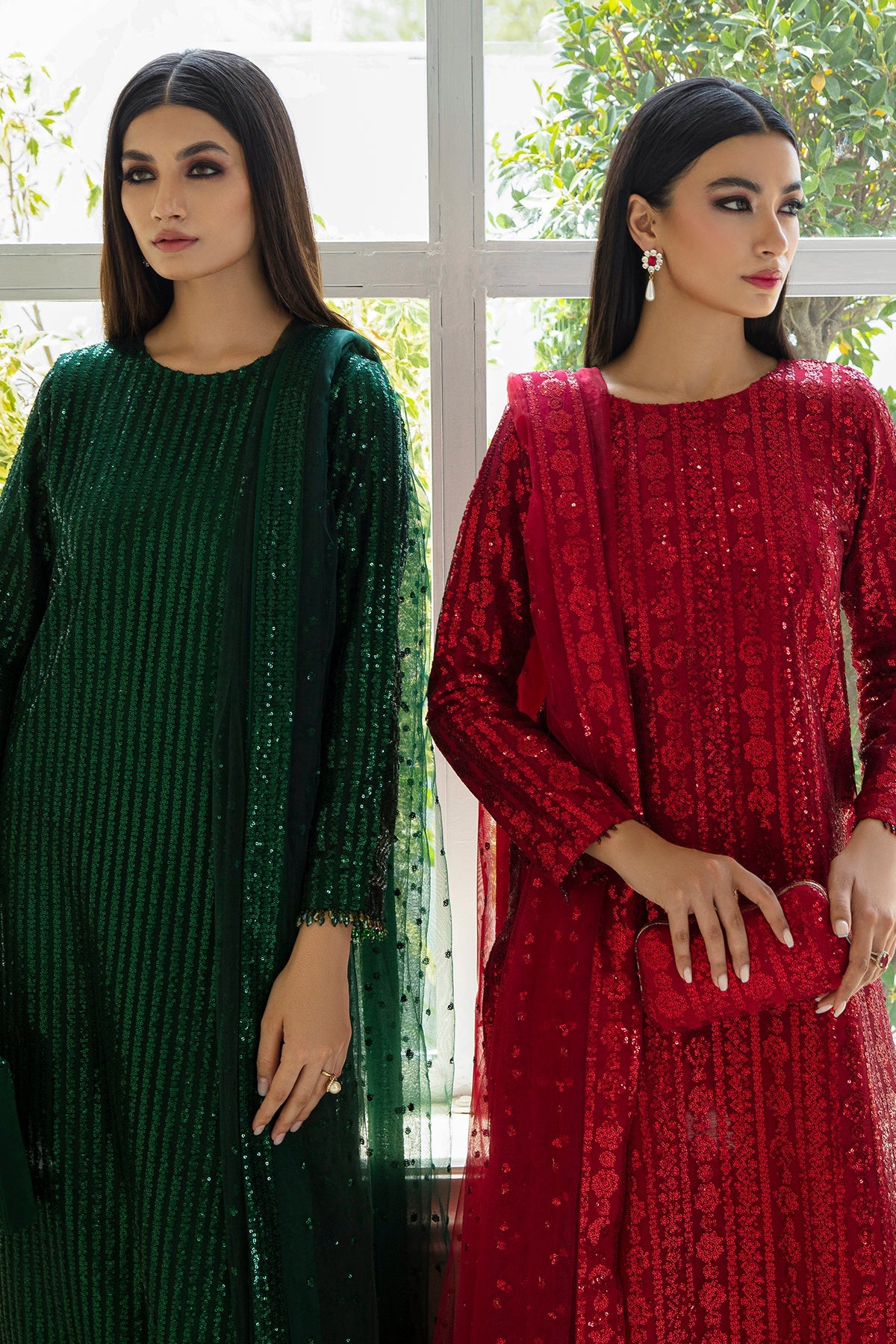 Pakistani Emerald Green Sequinned Net Salwar Kameez (3-Piece) - Image 6