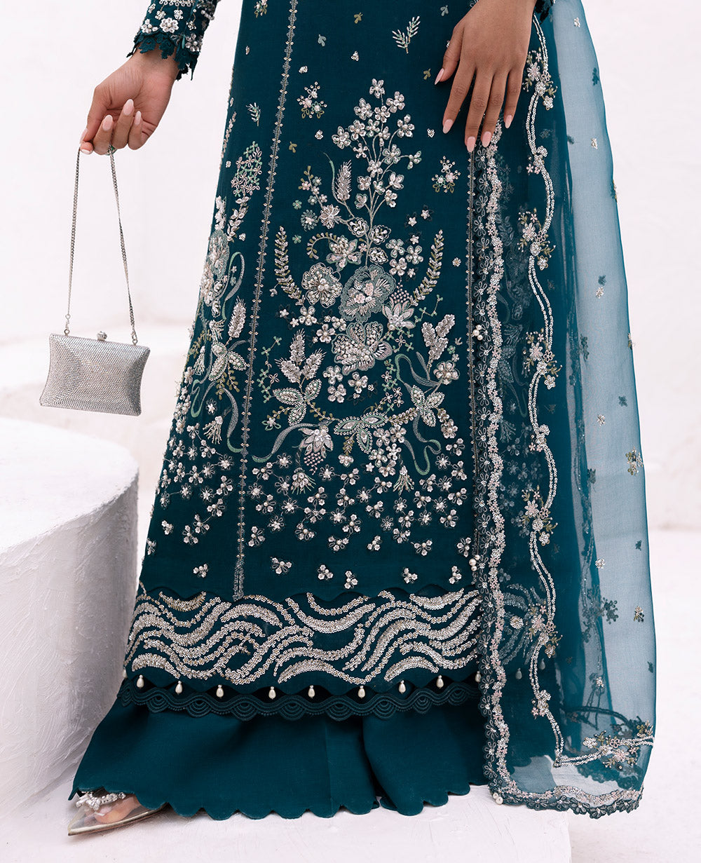Pakistani Emerald Embroidered Oak Silk Salwar Kameez (3-Piece) - Image 5
