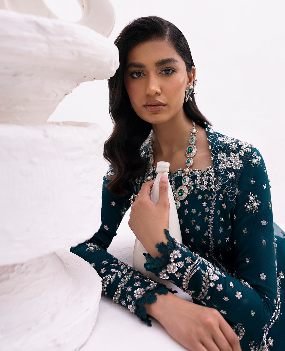 Pakistani Emerald Embroidered Oak Silk Salwar Kameez (3-Piece) - Image 7