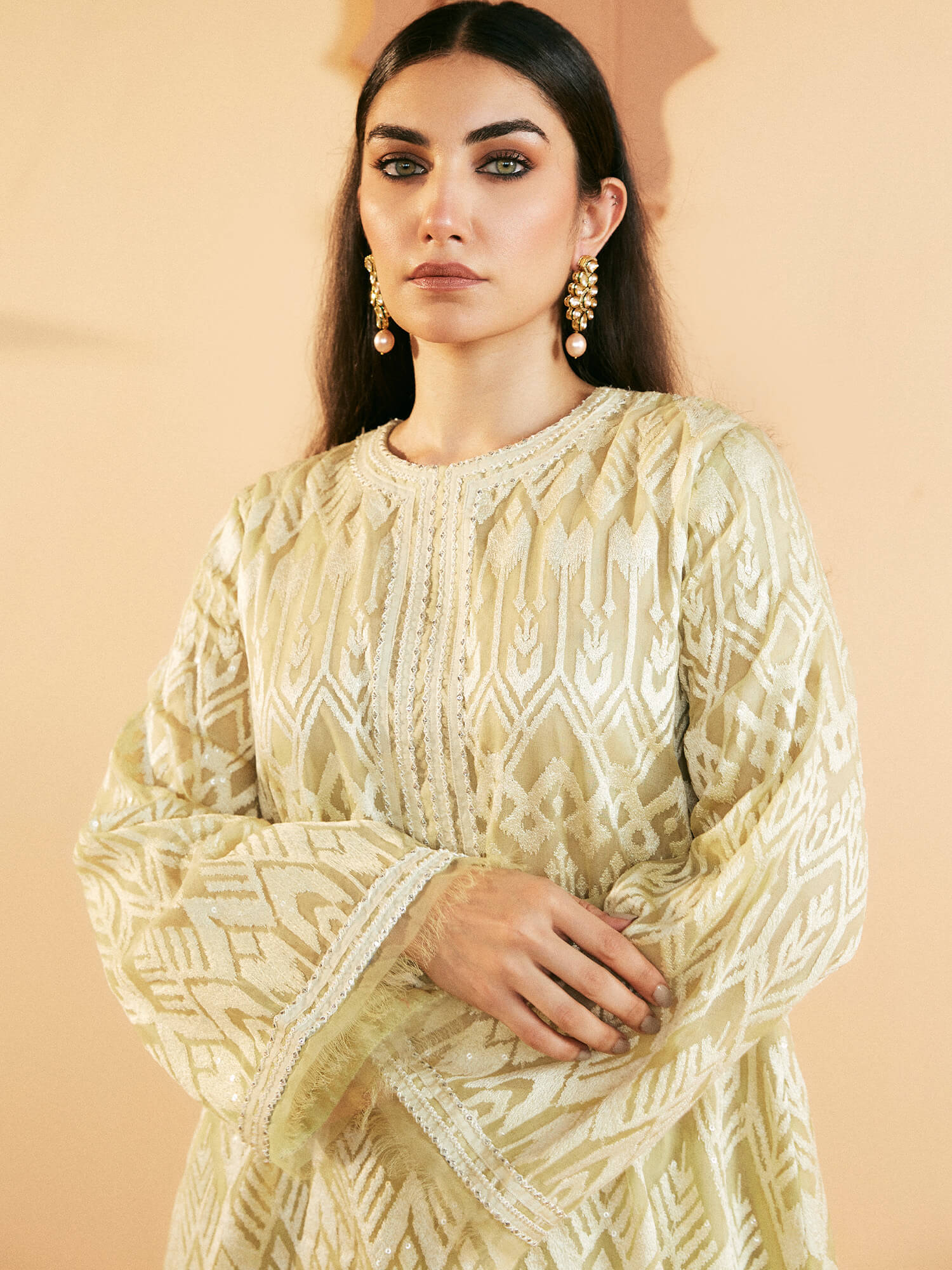 Sorbet Lime Resham Embroidered Organza Kurta (2-Piece) - Image 2
