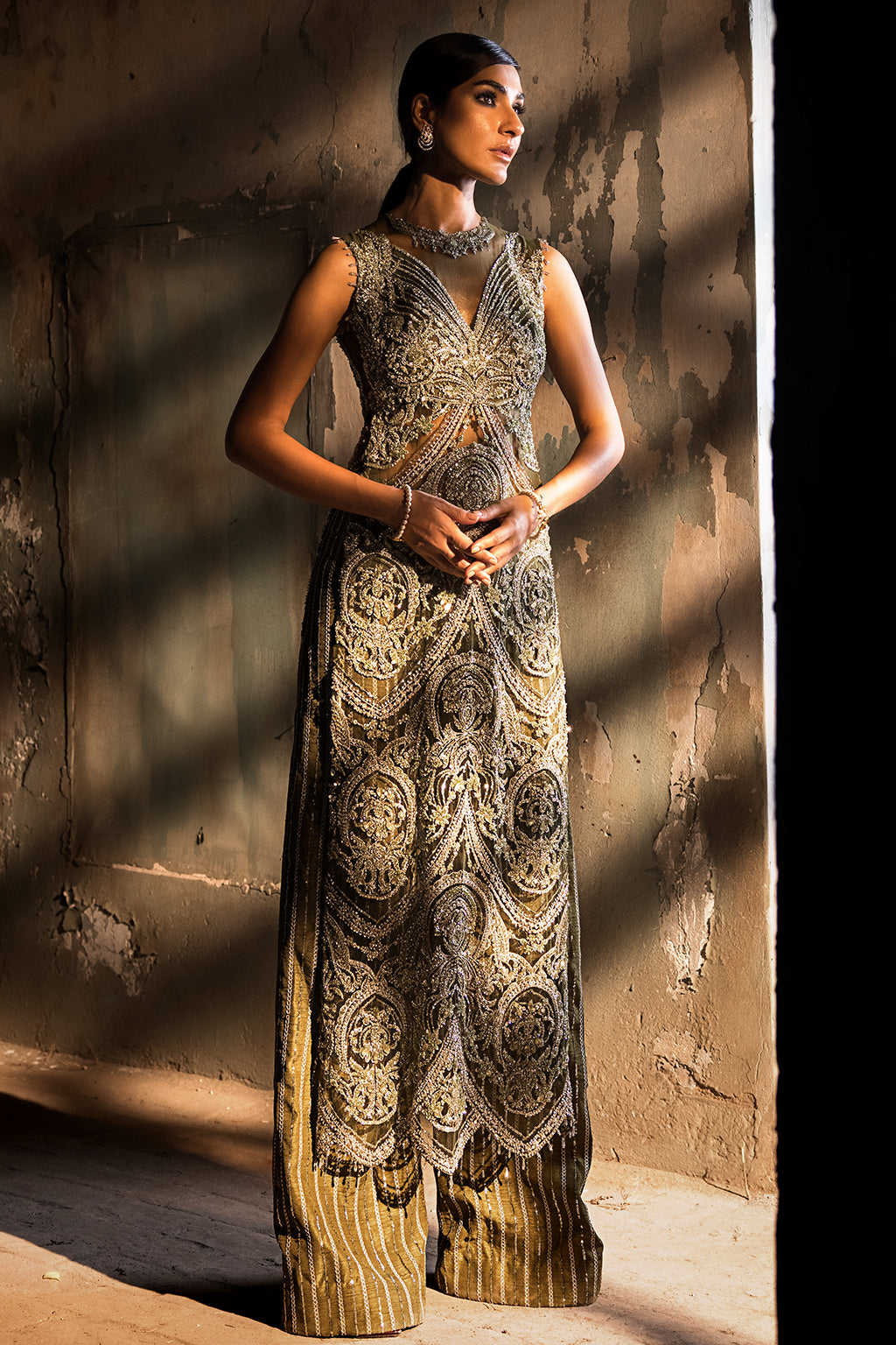 Pakistani Mehndi Green Embellished Organza Silk-Blend Salwar Kameez (2-Piece) - Image 1