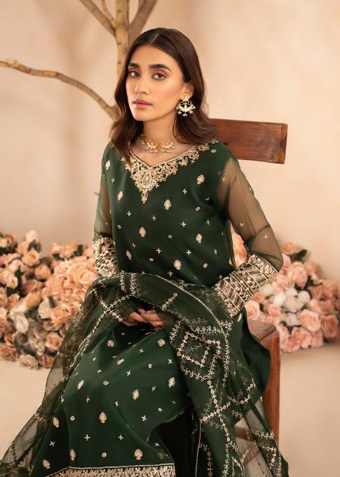 Emerald Green Embroidered Organza Kurta Set (3-Piece) - Image 5