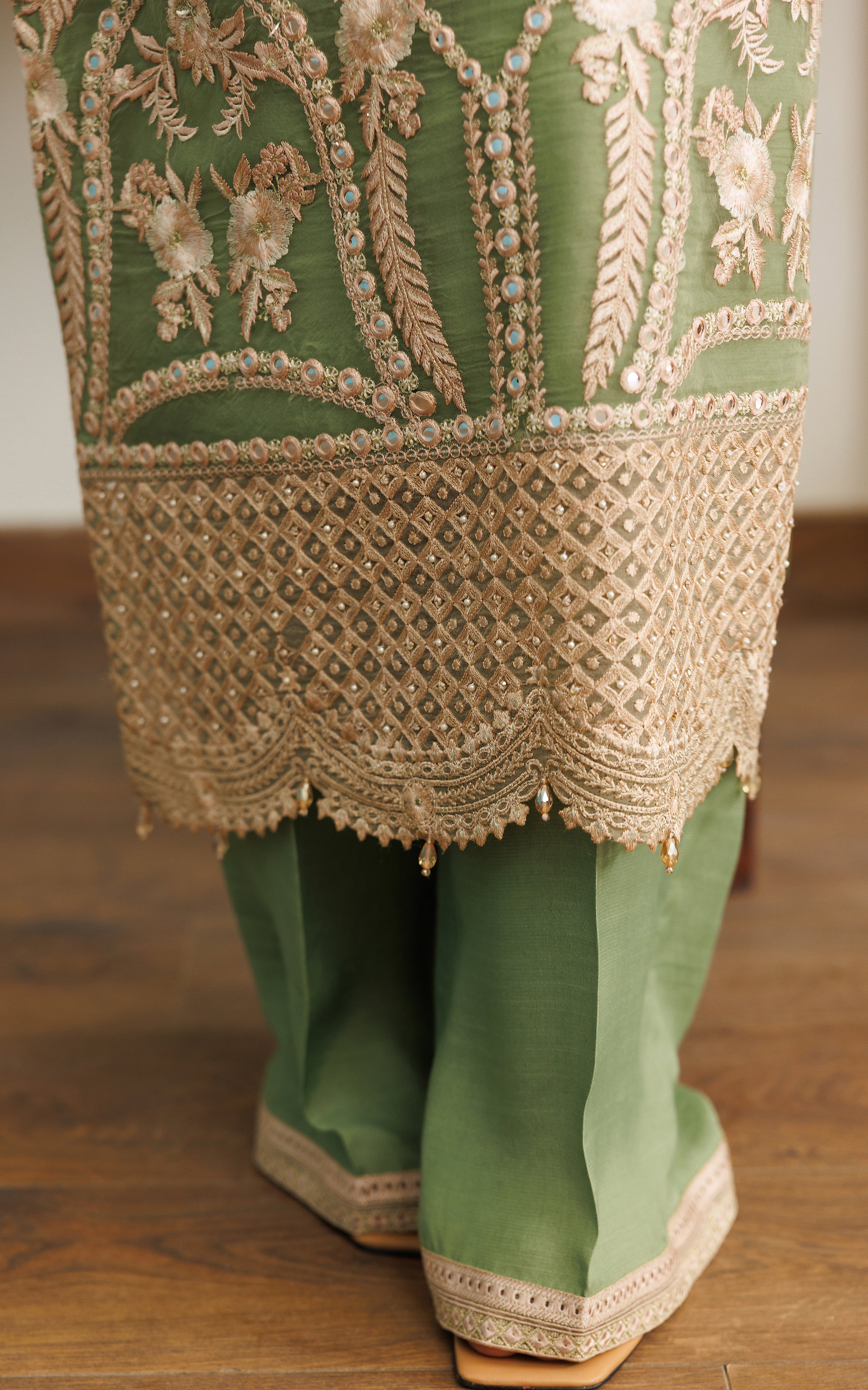 Pakistani Sage Green Embroidered Organza Salwar Kameez (2-Piece) - Image 3