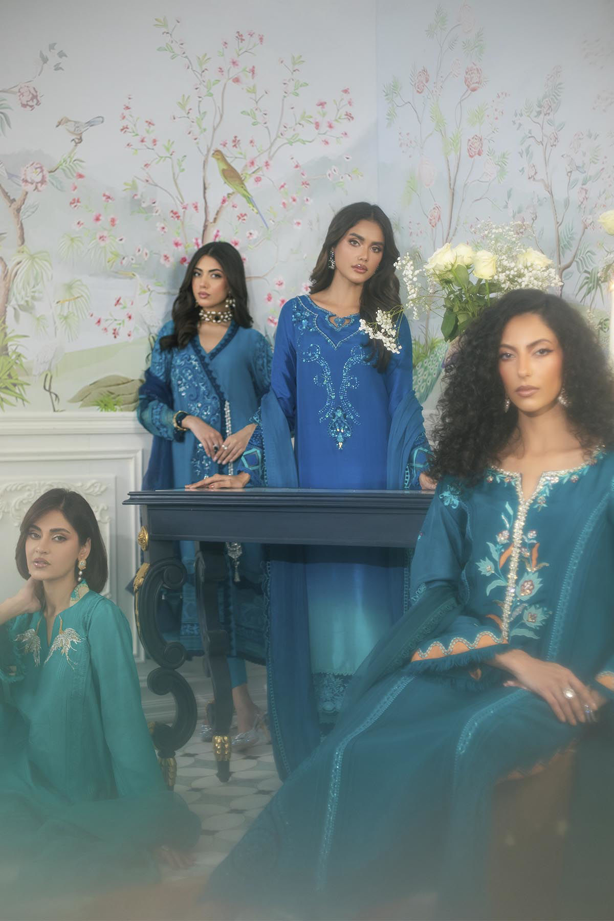 Emerald Appliqué Raw Silk Salwar Kameez (3-Piece) - Image 11