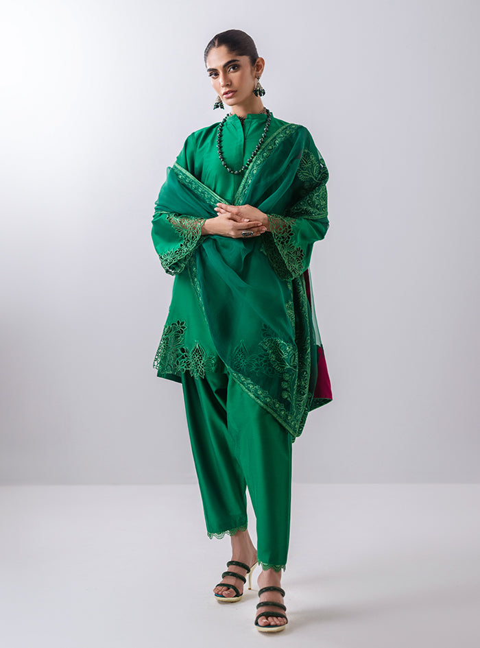 Pakistani Emerald Green Cutwork Raw Silk Kurta Set (3-Piece) - Image 6