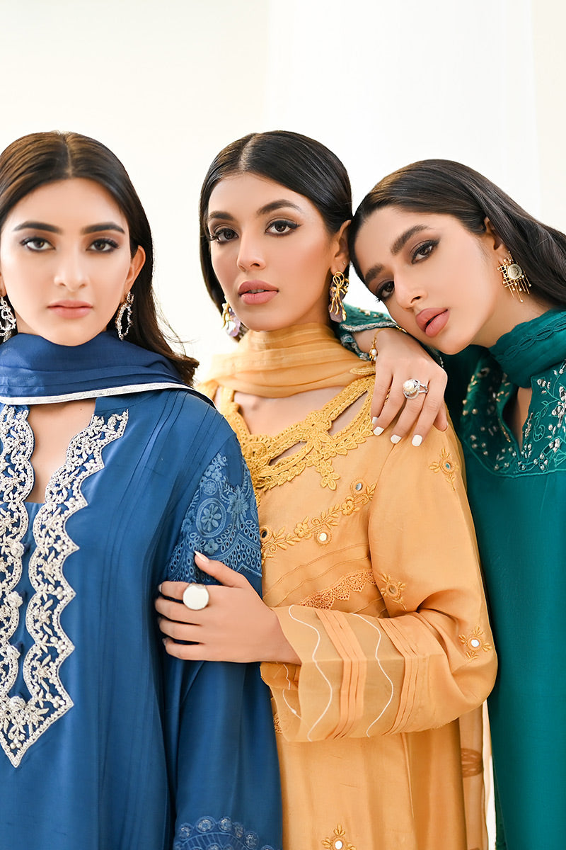 Emerald Green Embroidered Raw Silk Salwar Kameez (3-Piece) - Image 7