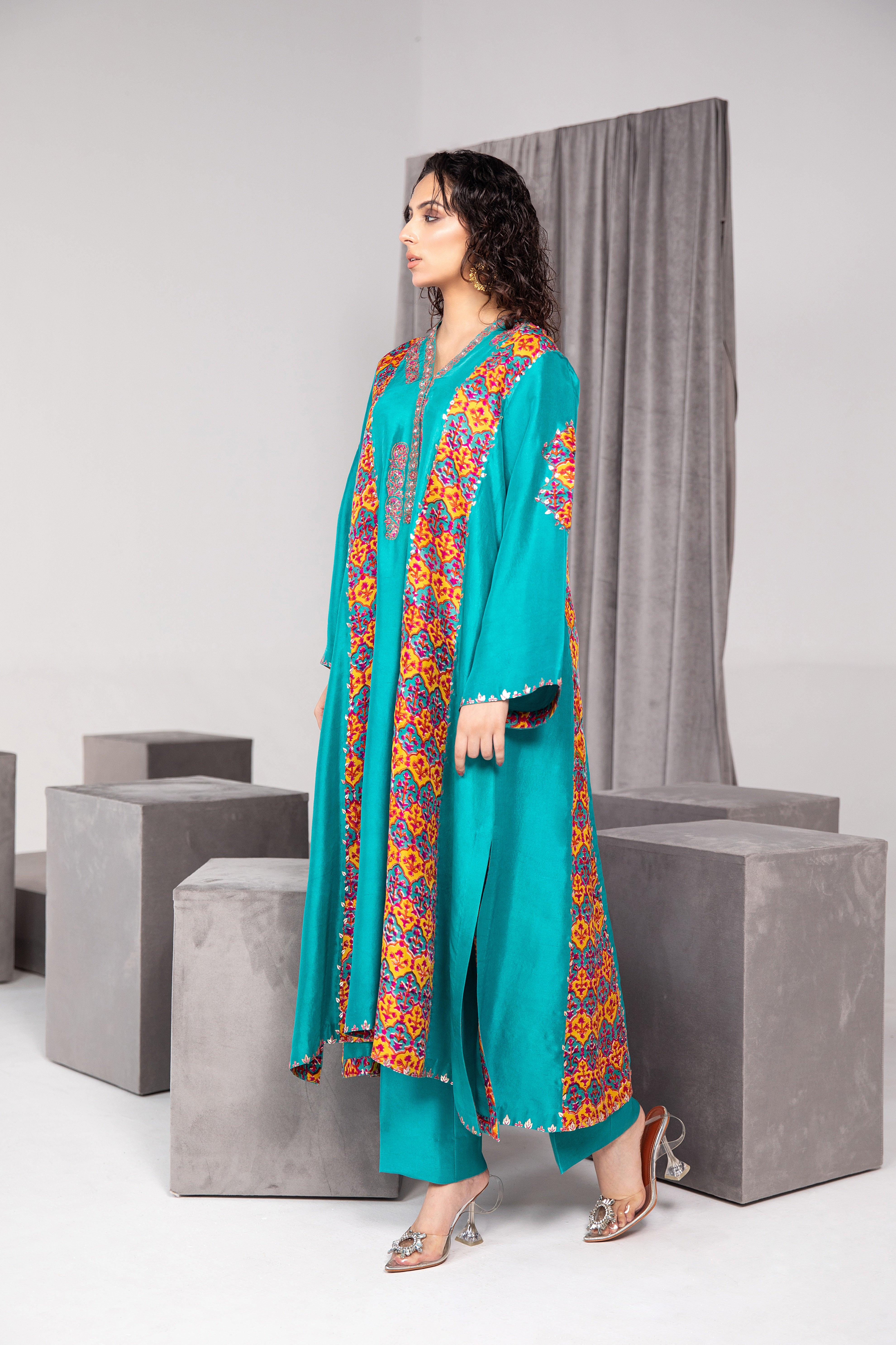 Ceramic Green Embroidered Raw Silk Salwar Kameez (3-Piece) - Image 3