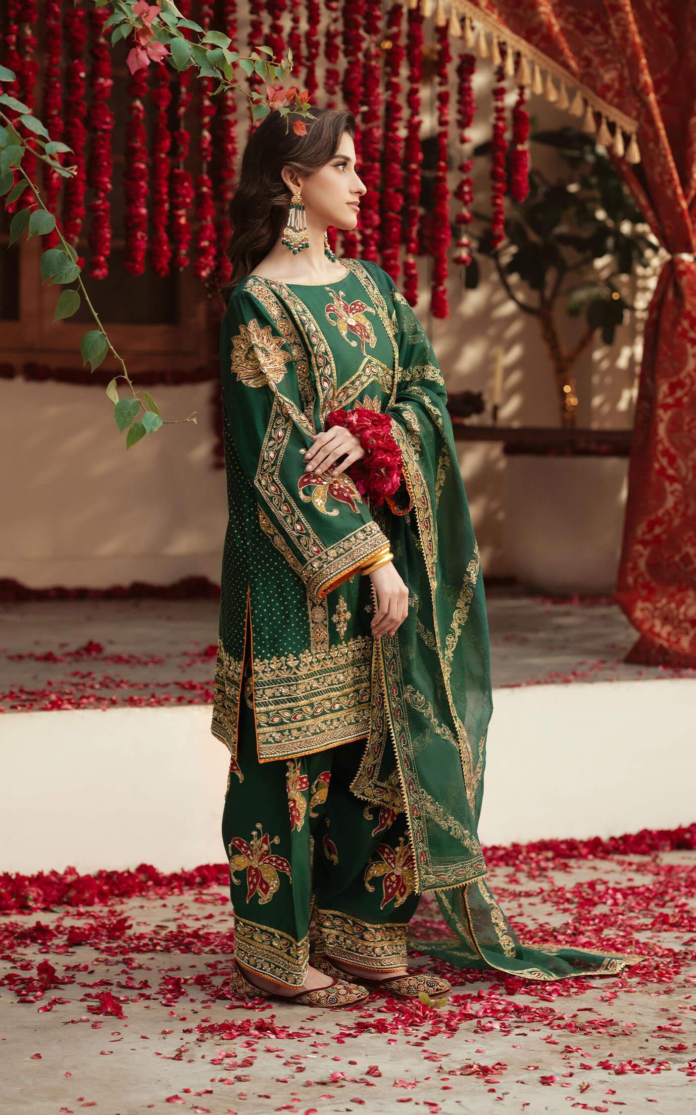 Emerald Green Embroidered Raw Silk Kurta Set (3-Piece) - Image 4