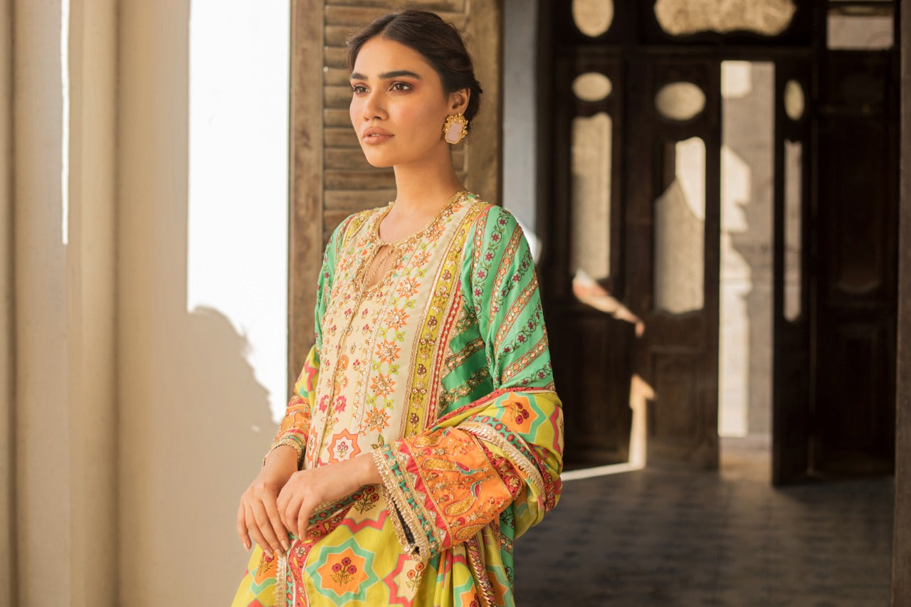 Celadon Gota Zardozi Raw Silk Kurta (3-Piece) - Image 4