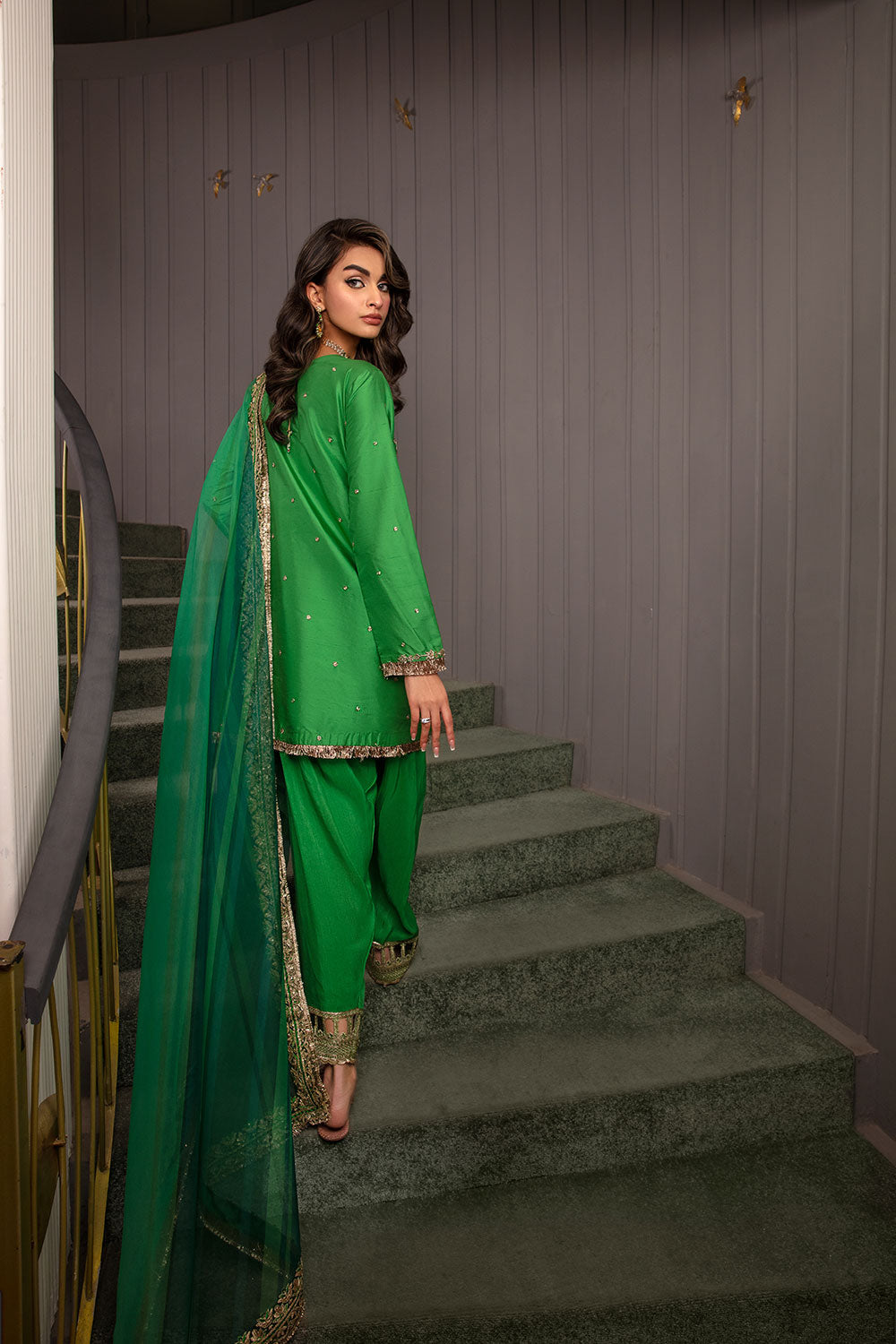 Pakistani Emerald Hand-Embroidered Korean Raw Silk Salwar Kameez (3-Piece) - Image 3