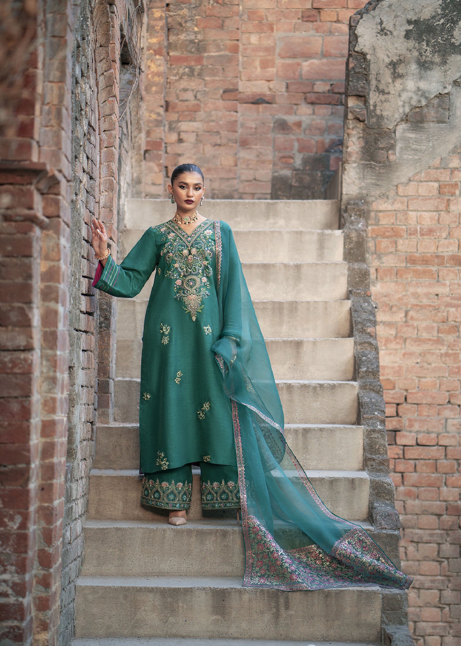 Bottle Green Embroidered Raw Silk Kurta Set (3-Piece) - Image 1