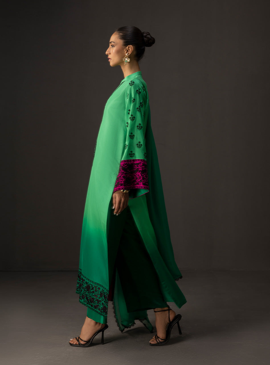 Emerald Embroidered Raw Silk 3-Piece Suit - Image 4