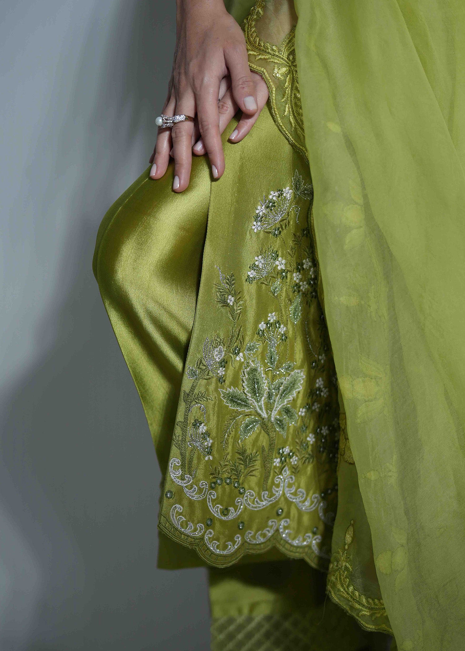 Dhaani Green Embroidered Pure Silk Salwar Kameez (3-Piece) - Image 10