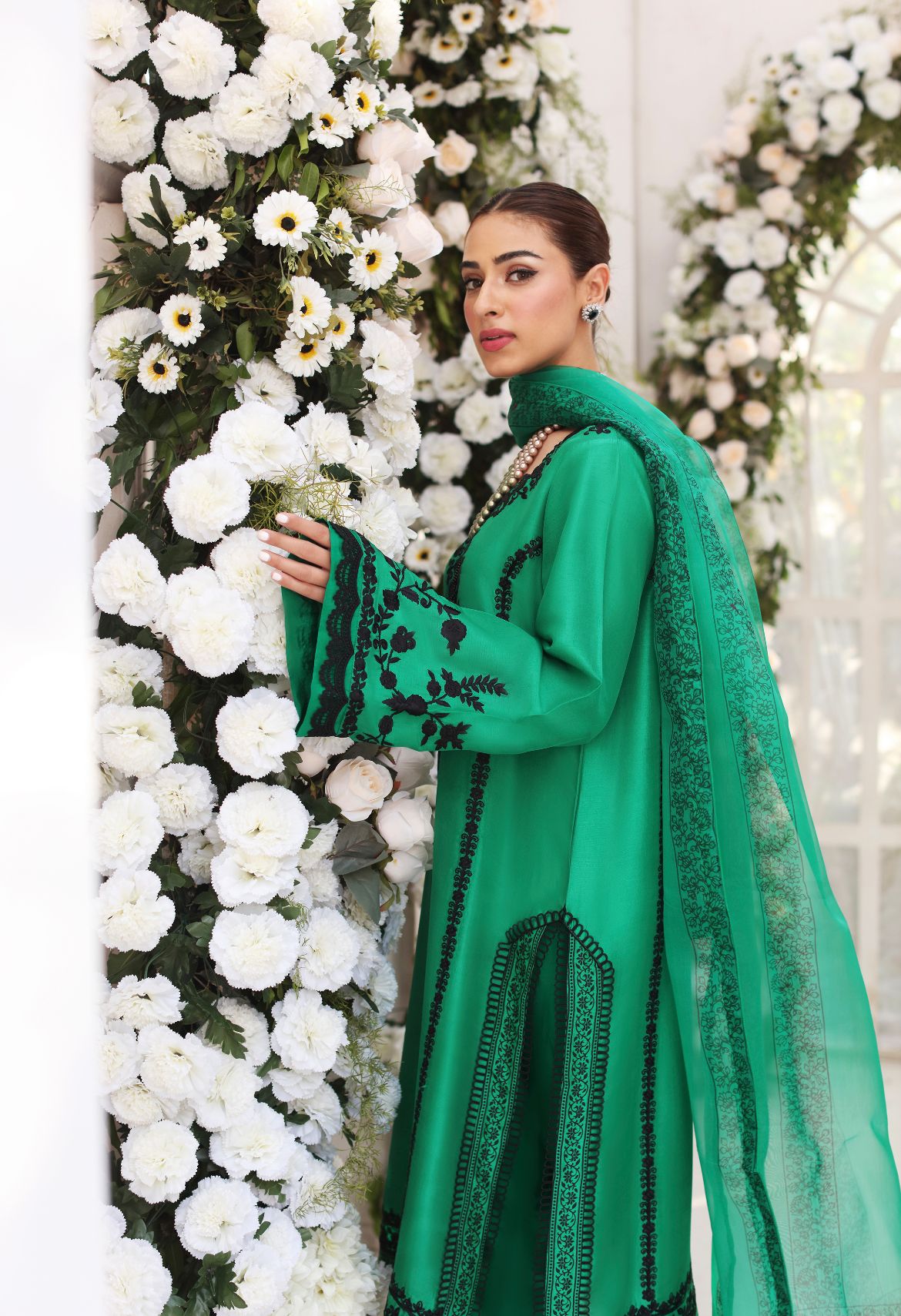 Pakistani Emerald Green Embroidered Raw Silk 3-Piece Suit - Image 6