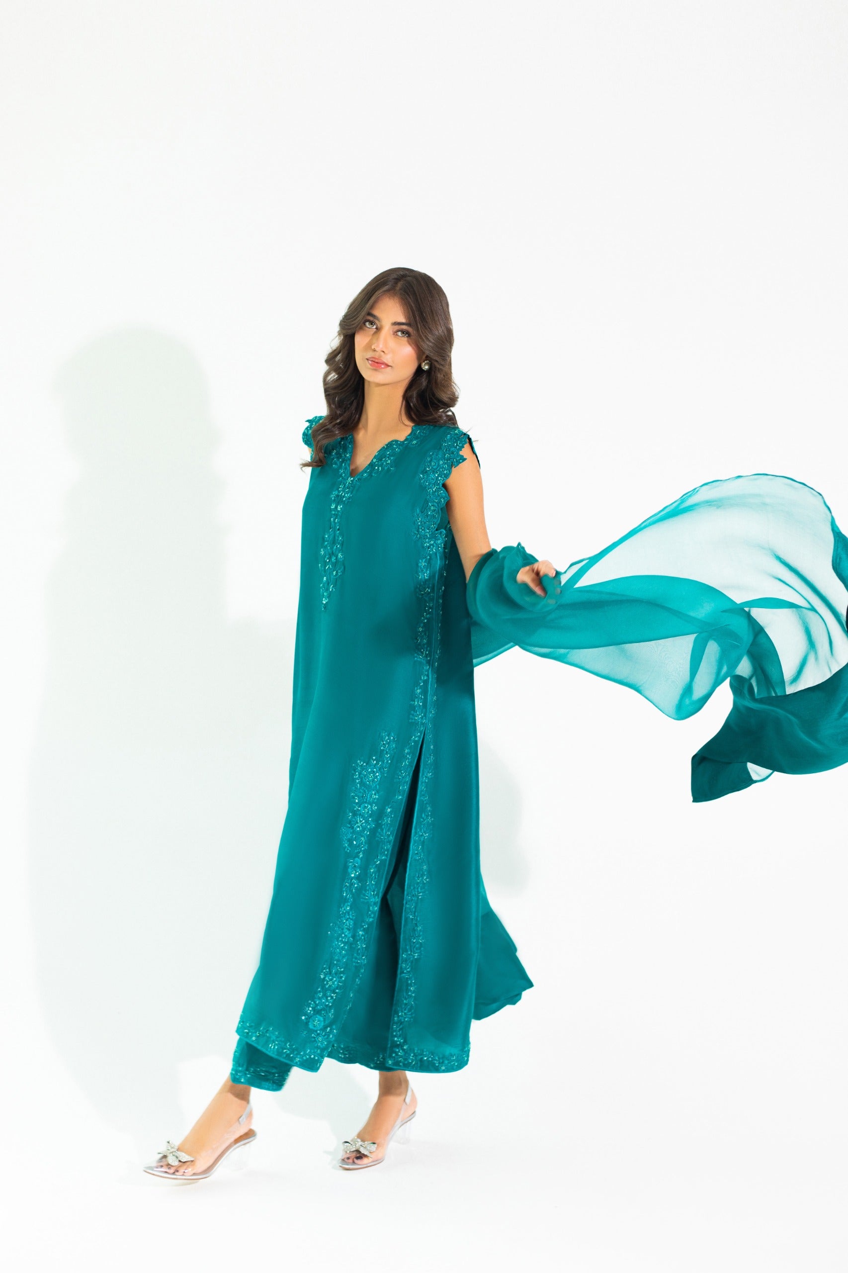 Pakistani Emerald Green Threadwork Raw Silk Salwar Kameez (3-Piece) - Image 1