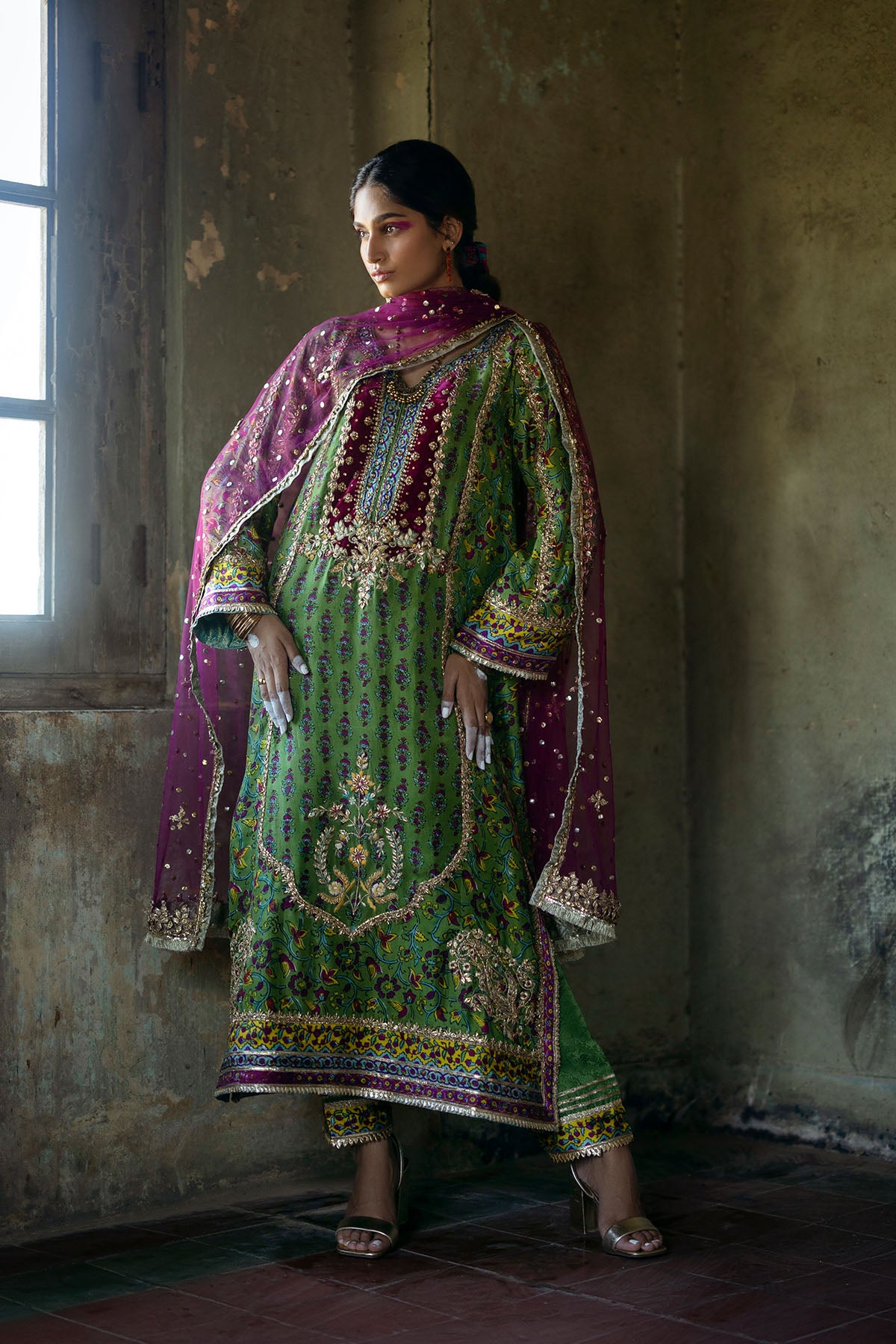 Pakistani Green Block-Printed Raw Silk Salwar Kameez (3-Piece) - Image 1