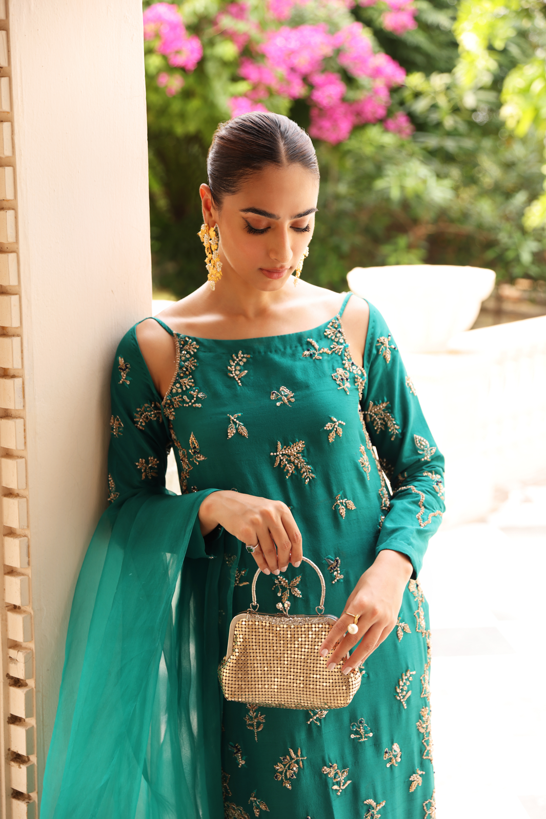 Pakistani Emerald Hand-Embellished Rawsilk Salwar Kameez (3-Piece) - Image 4