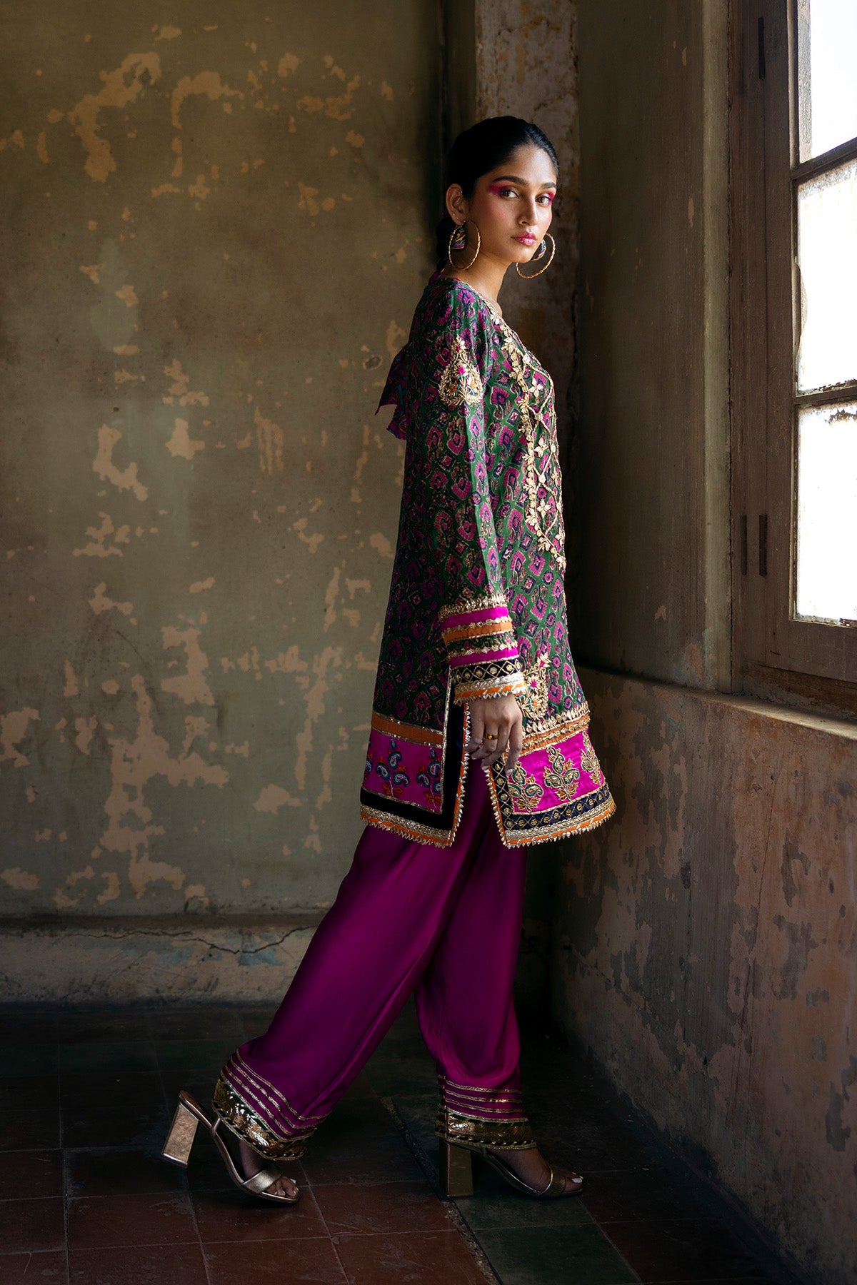Pakistani Green Block Printed Grip Kameez & Pink Satin Silk Shalwar (2-Piece) - Image 2