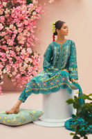 Green Beryl Digital Printed Silk Kurta Set (3-Piece) - Image 6