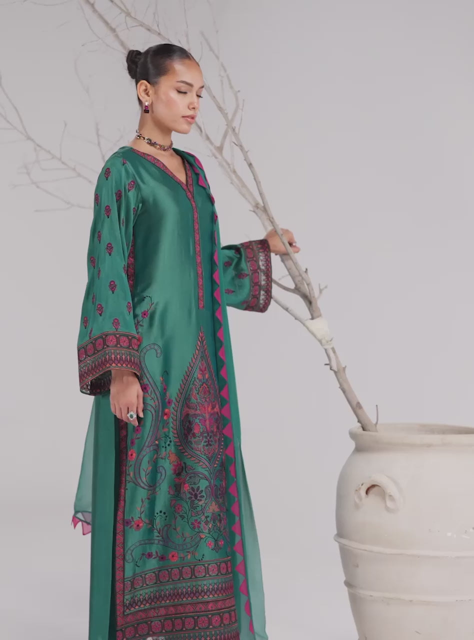 Emerald Green Embroidered Silk Salwar Kameez (3-Piece) - Image 10