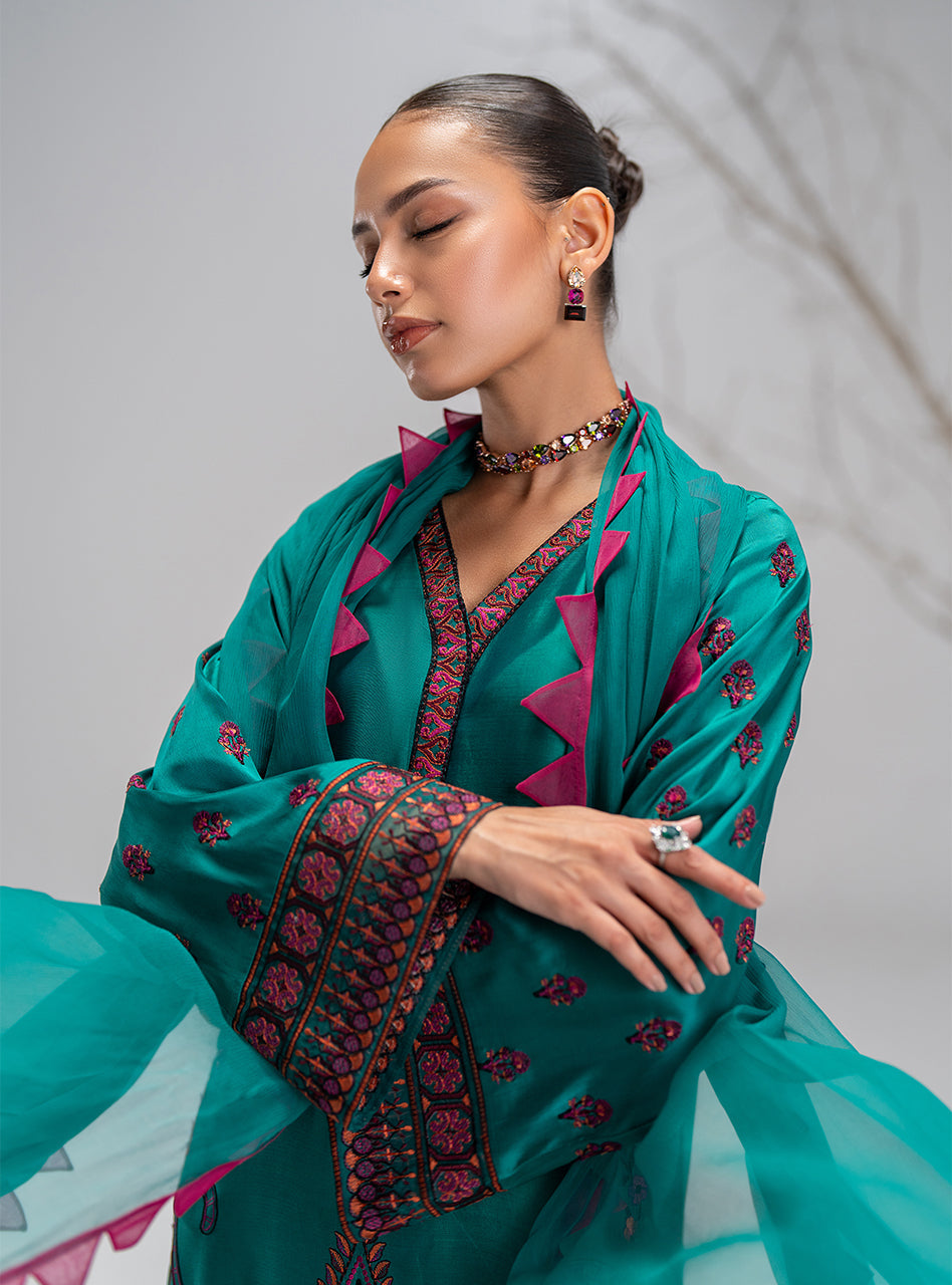 Emerald Green Embroidered Silk Salwar Kameez (3-Piece) - Image 2